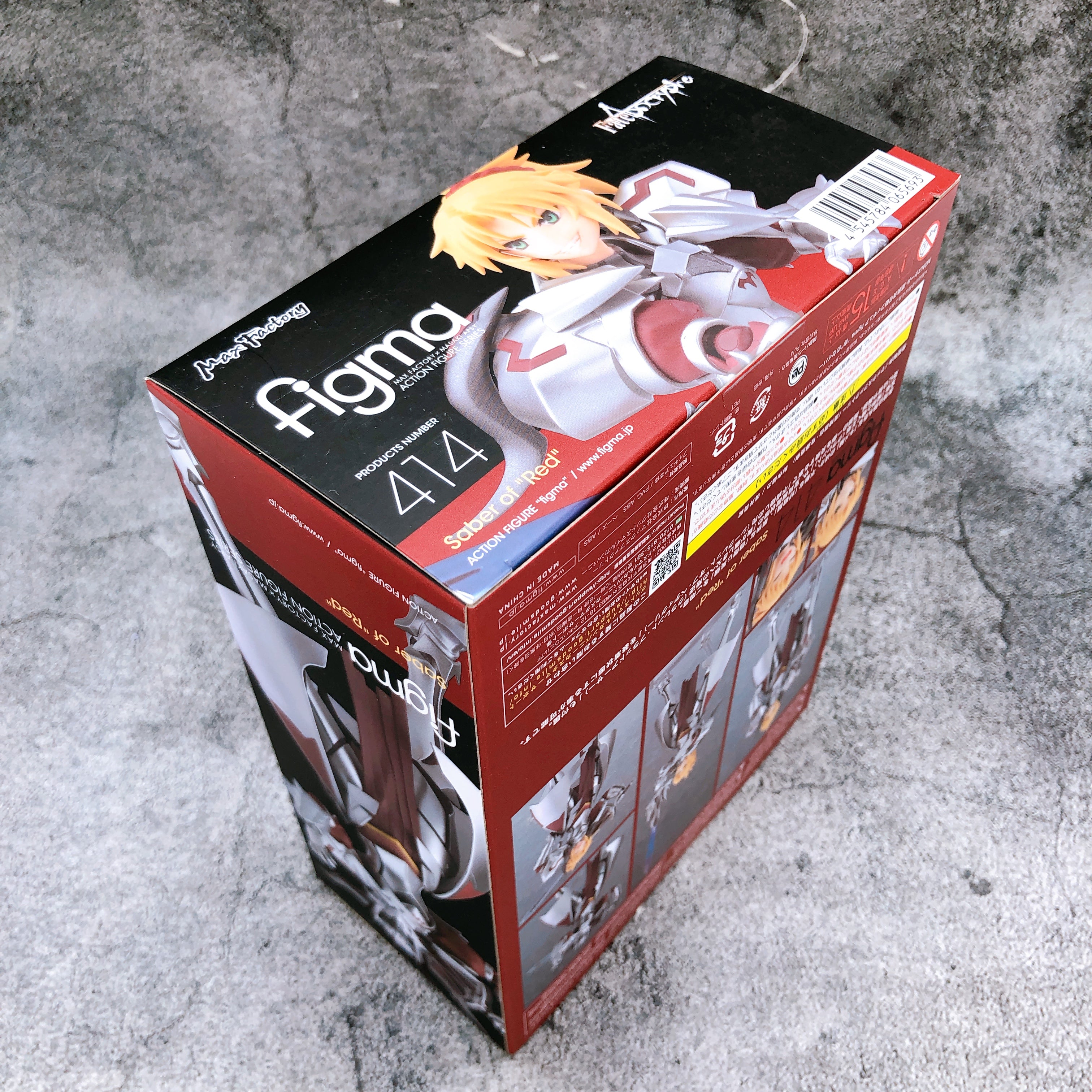 Fate/Apocrypha Saber of Red figma 414 Action Figure Max Factory Japan AUTHENTIC