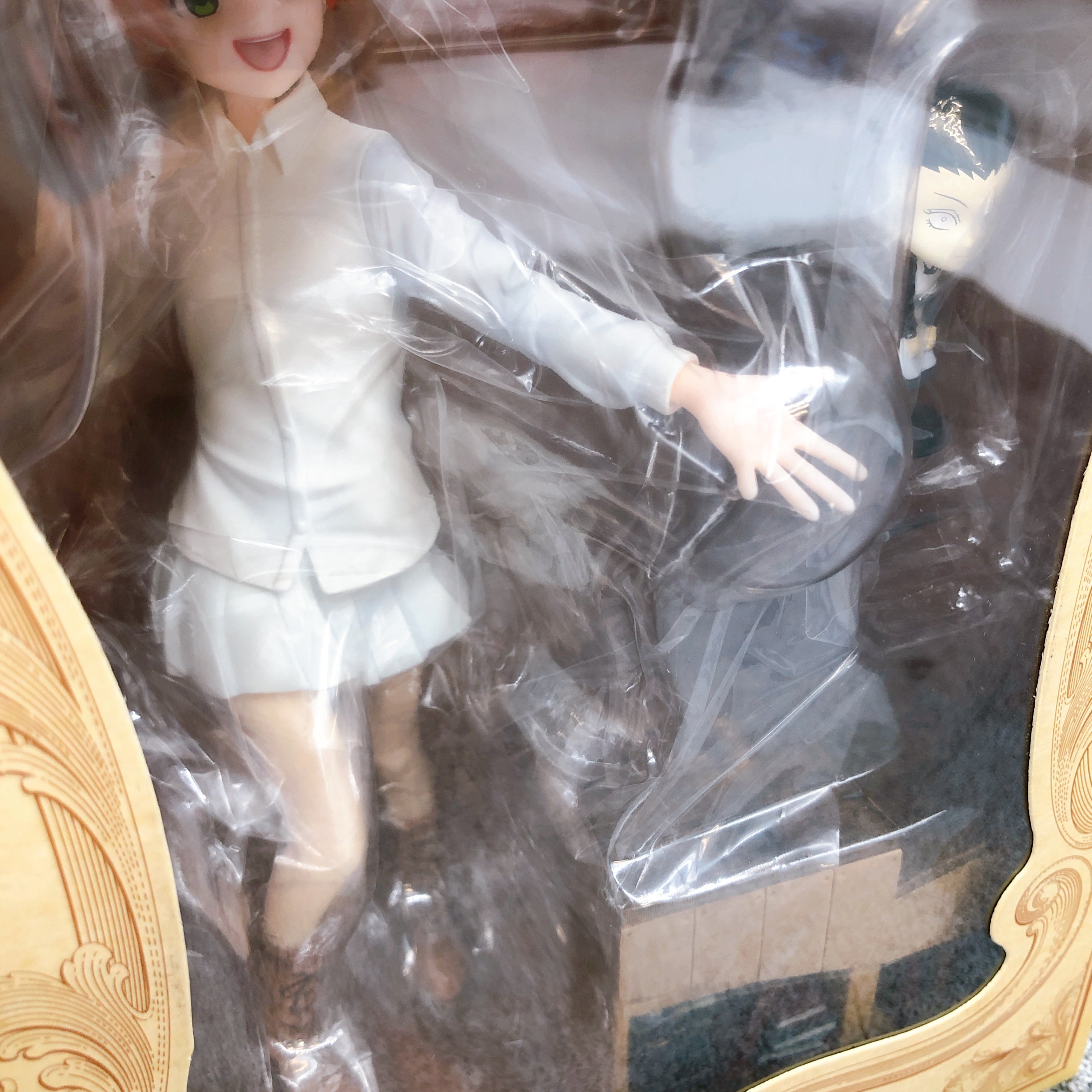 The Promised Neverland Emma 1/8 Figure ANIPLEX Japan Sealed NEW