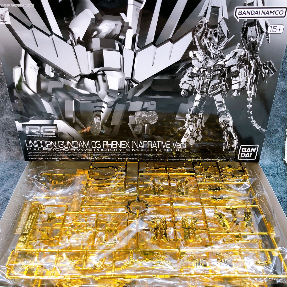 RG 1/144 Unicorn Gundam 03 Phenex Narrative Ver Model Kit 15+ Premium Bandai NEW