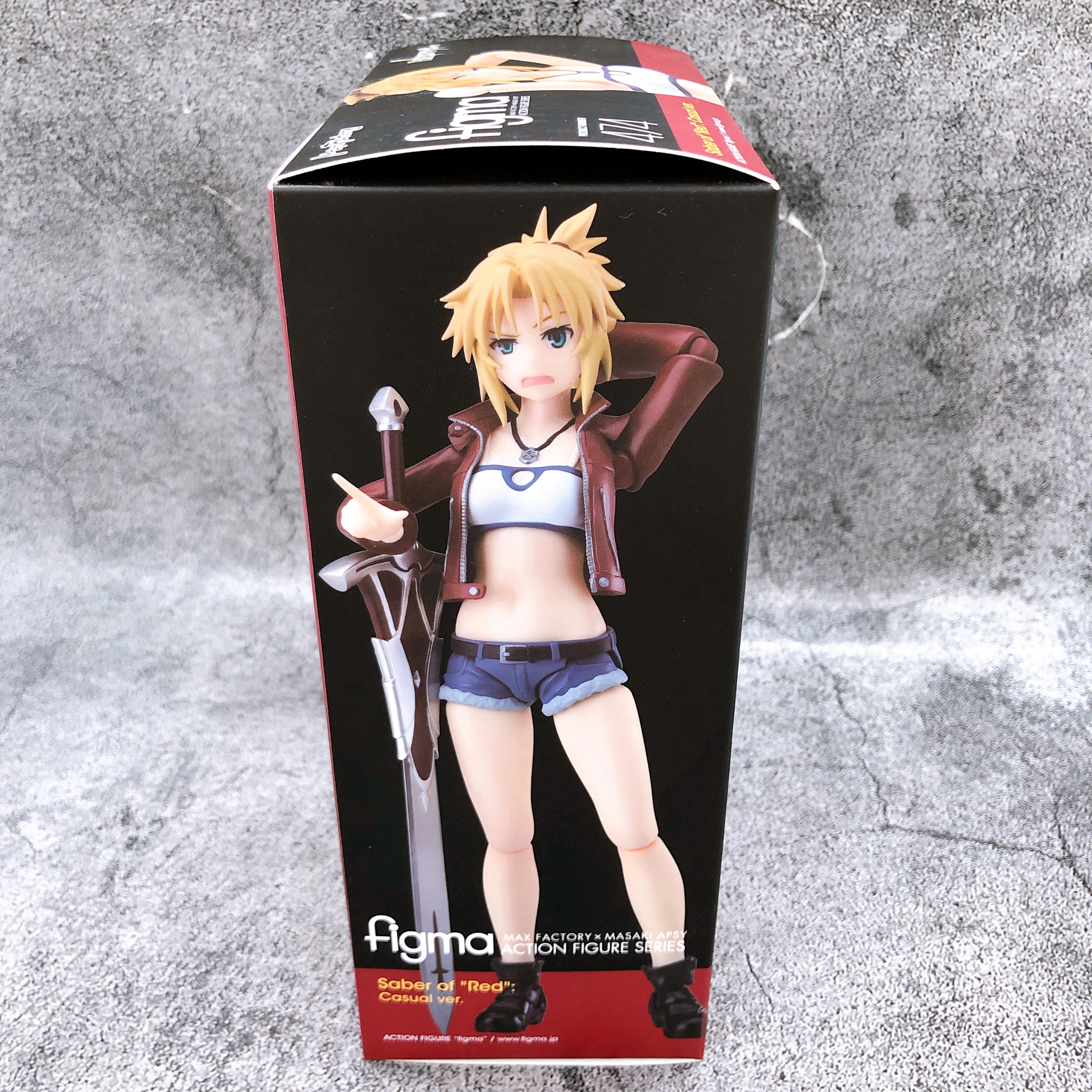 Fate/Apocrypha Saber of Red Casual Ver. figma 474 Action Figure Max Factory