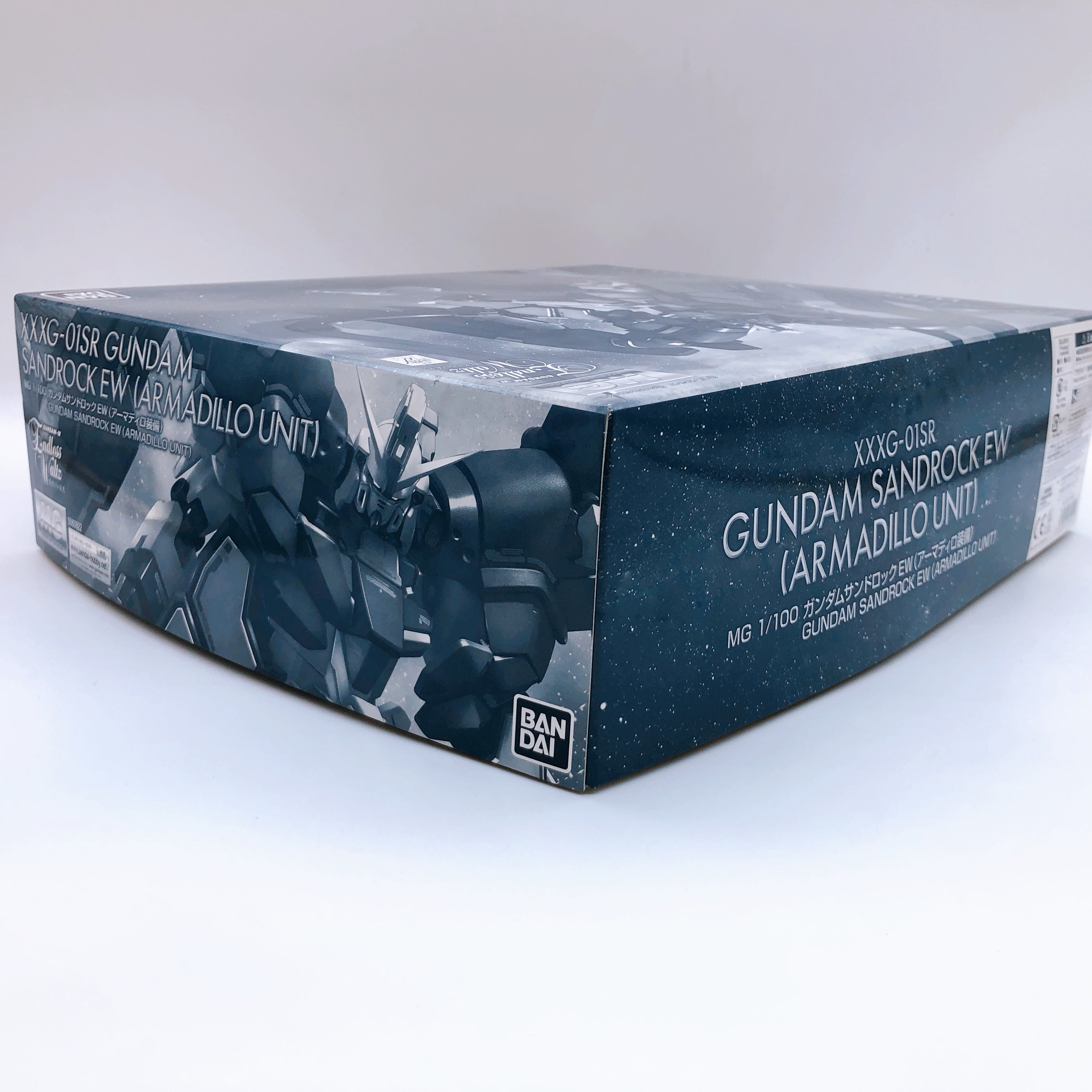 MG 1/100 Gundam Sandrock EW Armadillo Unit Model Kit 15+ Premium Bandai FASTSHIP
