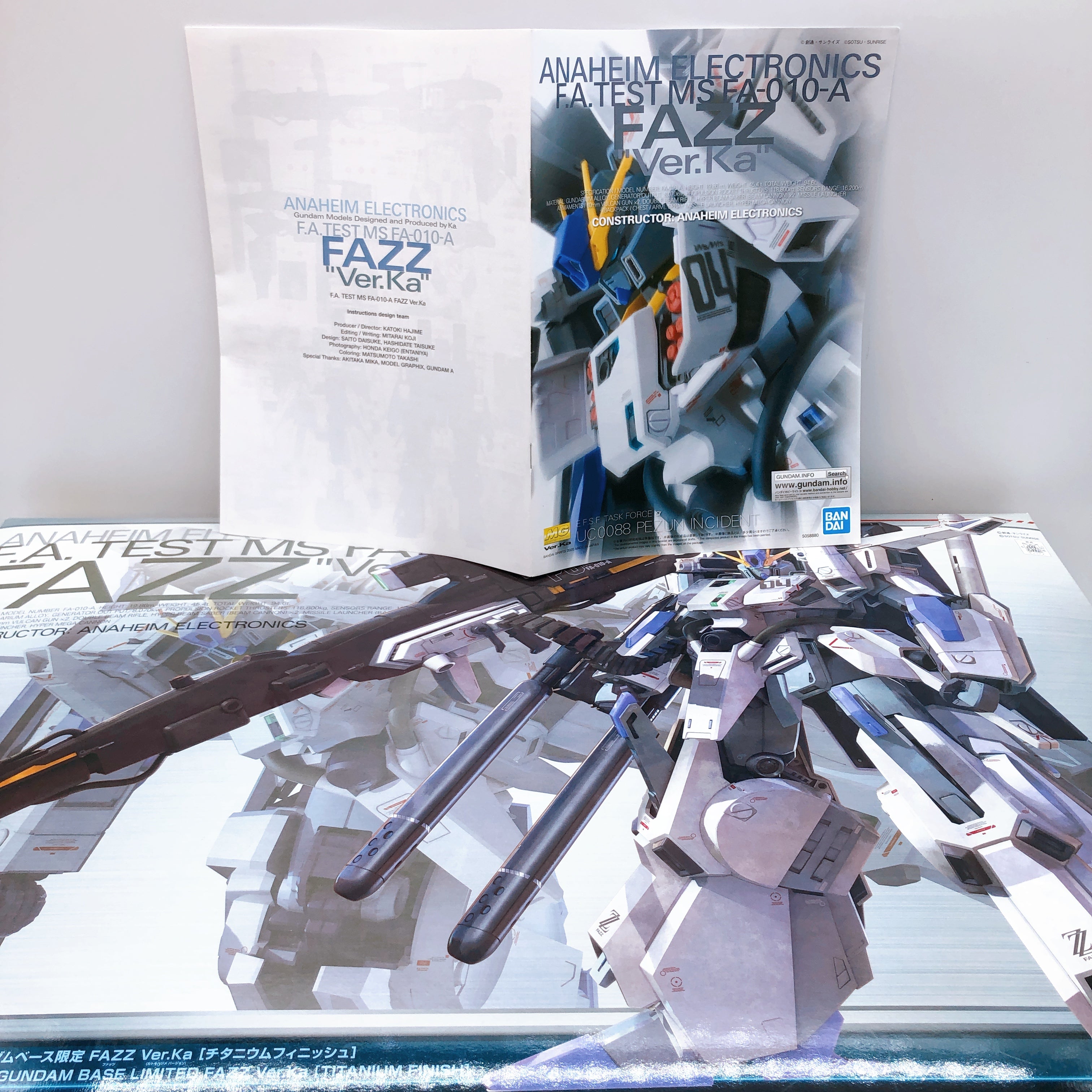 MG 1/100 FAZZ Ver.Ka Titanium Finish Gundam Base Limited Model Kit Bandai NEW
