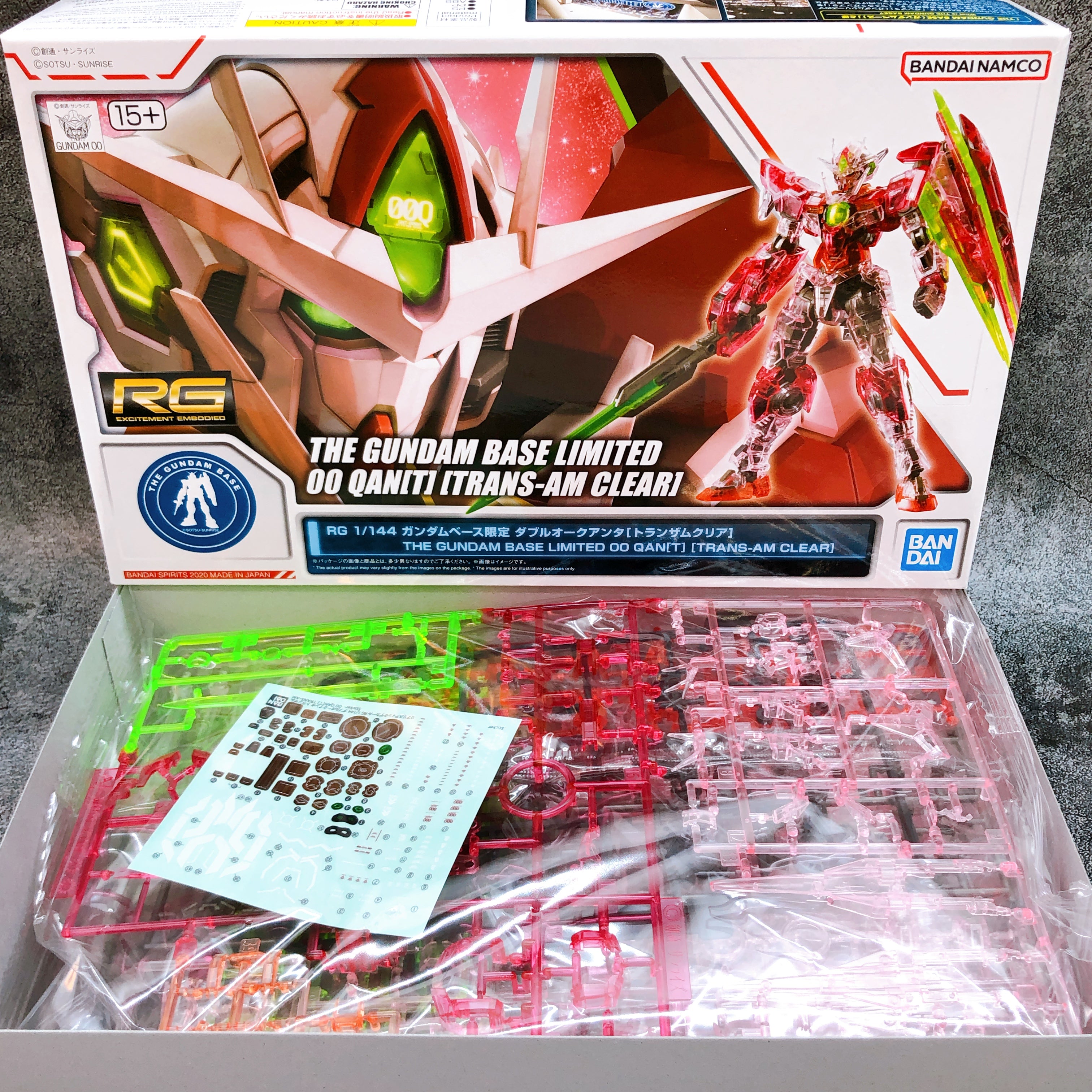RG 1/144 00 Qan[T] TRANS-AM Clear Gundam Base Limited Model Kit 15+ Bandai NEW