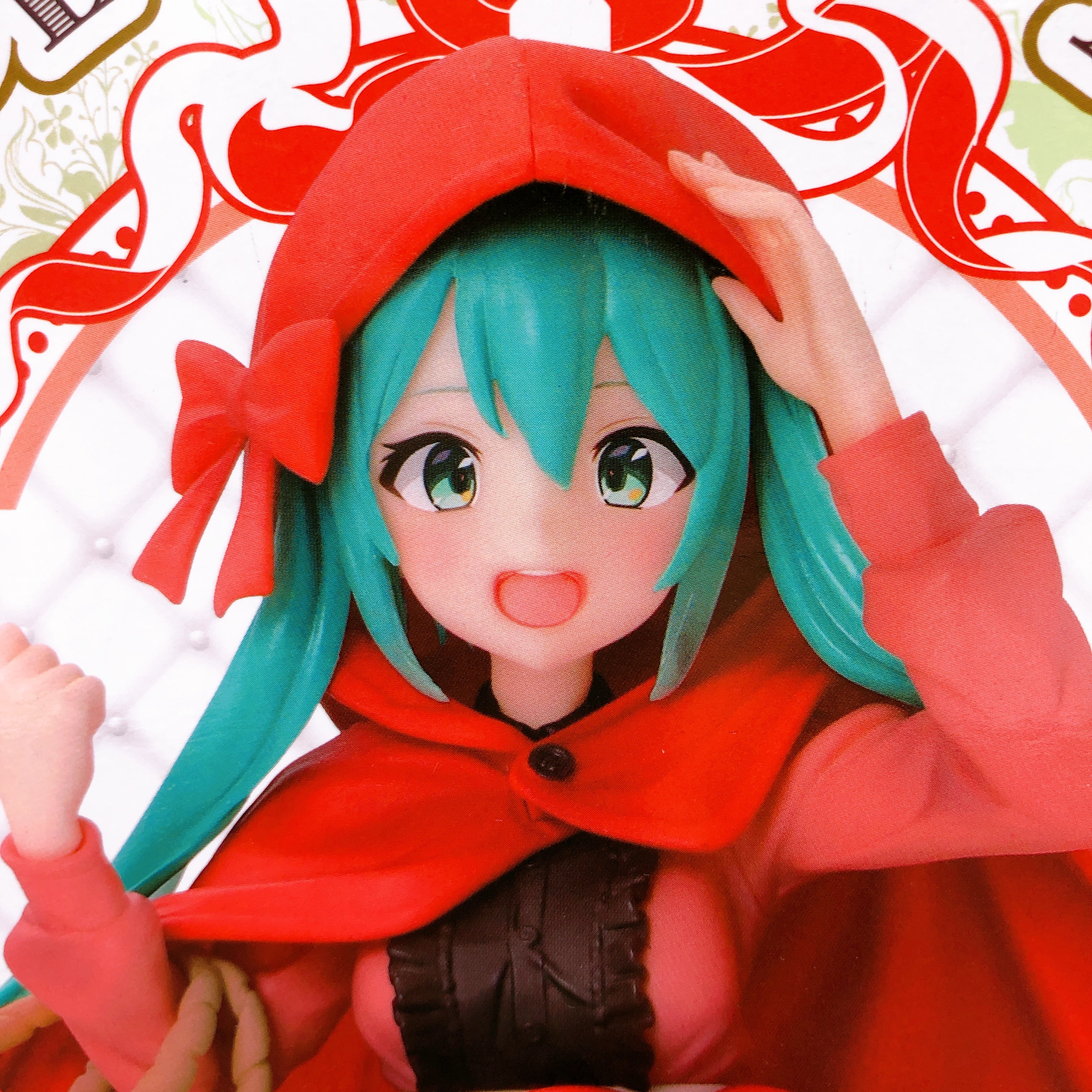 Hatsune Miku Wonderland Figure Little Red Taito Japan AUTHENTIC FASTSHIP Sealed
