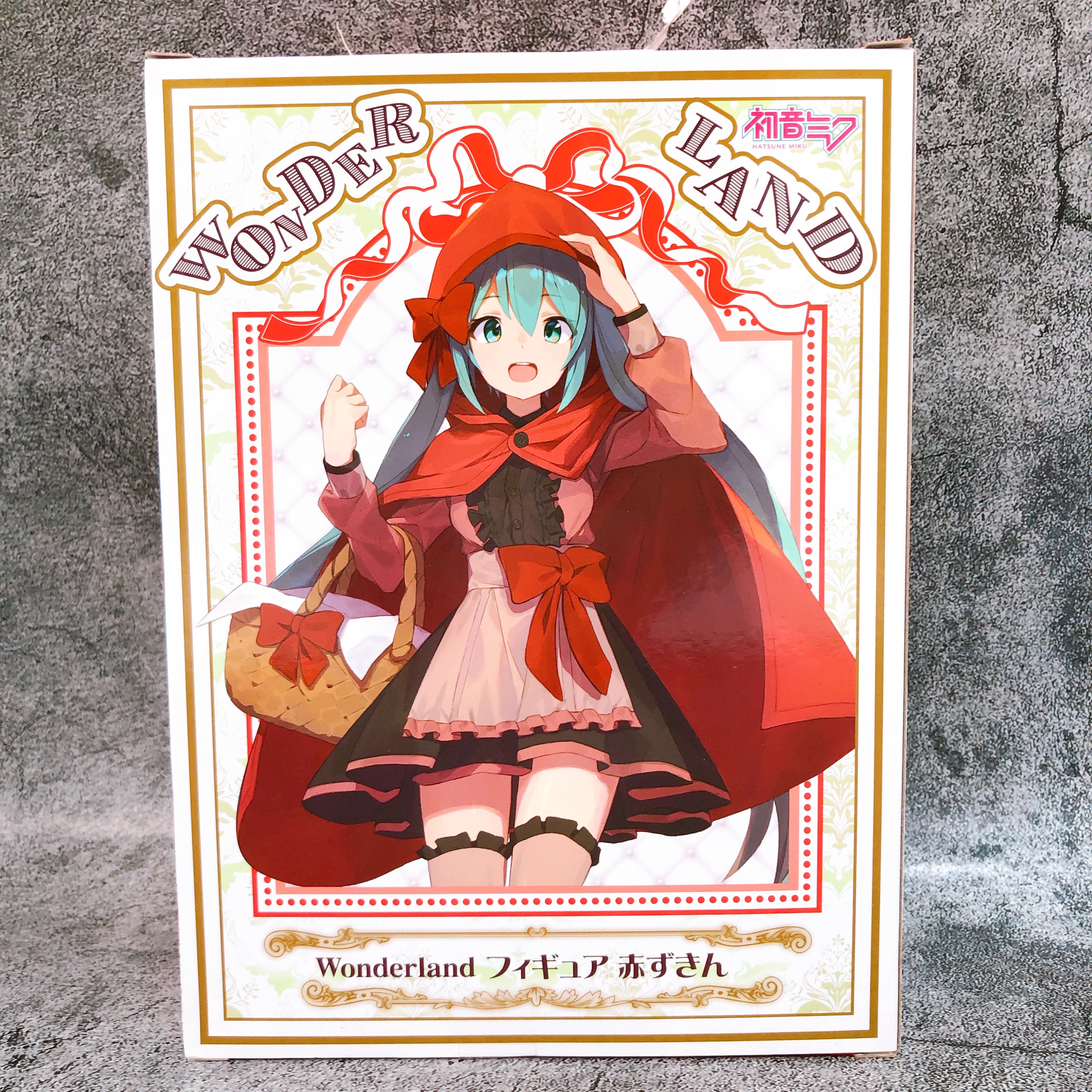 Hatsune Miku Wonderland Figure Little Red Taito Japan AUTHENTIC FASTSHIP Sealed