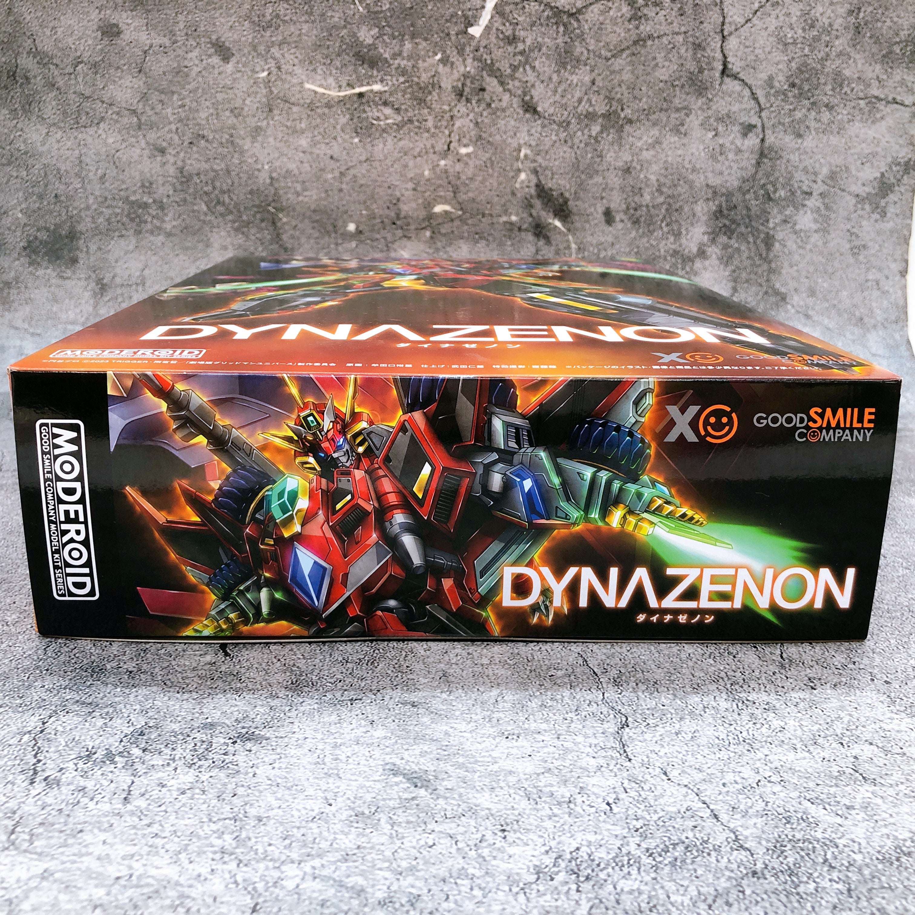 MODEROID Gridman Universe DYNAZENON Plastic Model Kit Good Smile Company Sealed