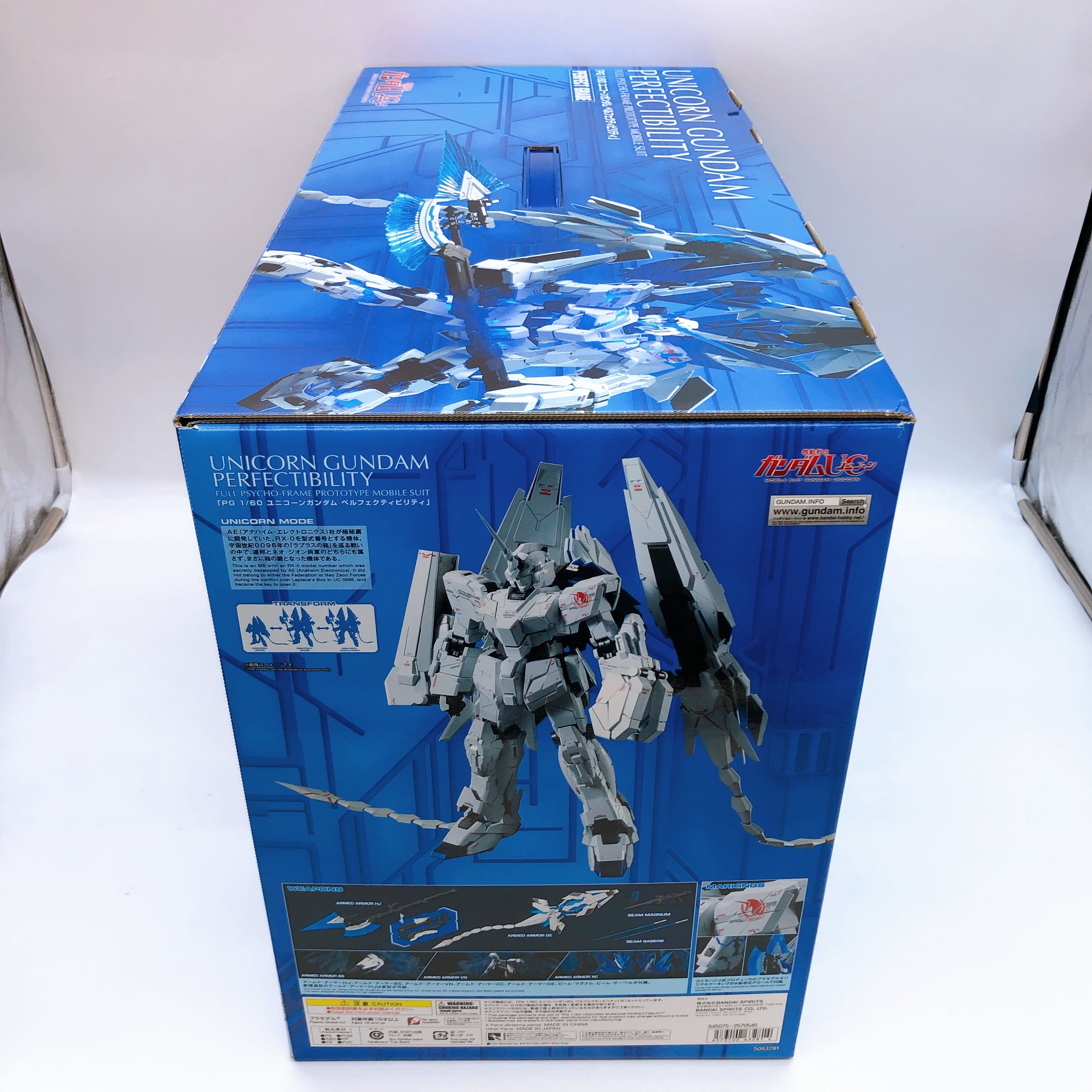 PG 1/60 Unicorn Gundam Perfectibility Gunpla Model Kit 15+ Premium Bandai Japan