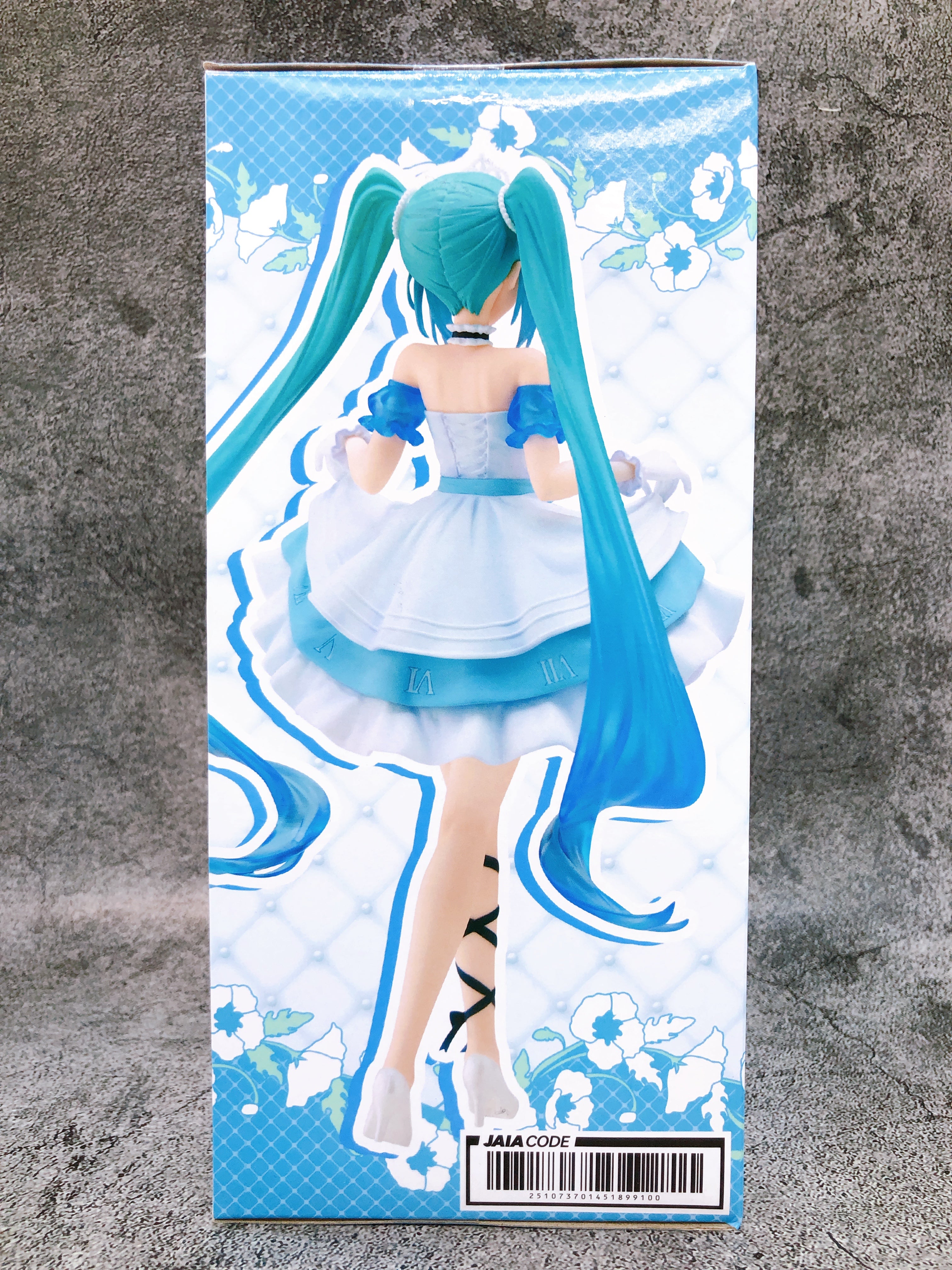 Hatsune Miku Wonderland Figure Cinderella Figure Taito Japan FASTSHIP AUTHENTIC
