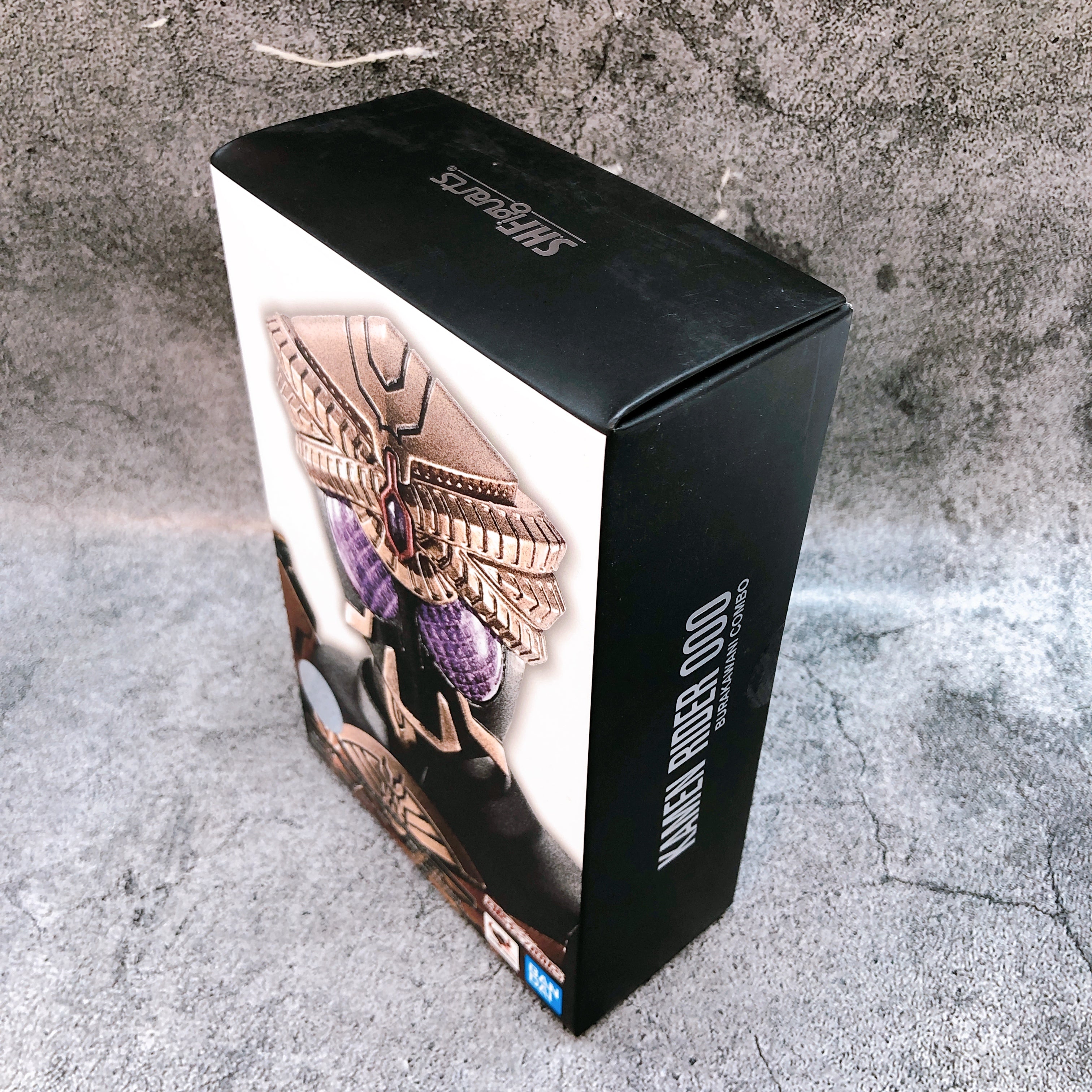 S.H.Figuart Shinkocchou Seihou Kamen Rider OOO Burakawani Combo  BANDAI Japan