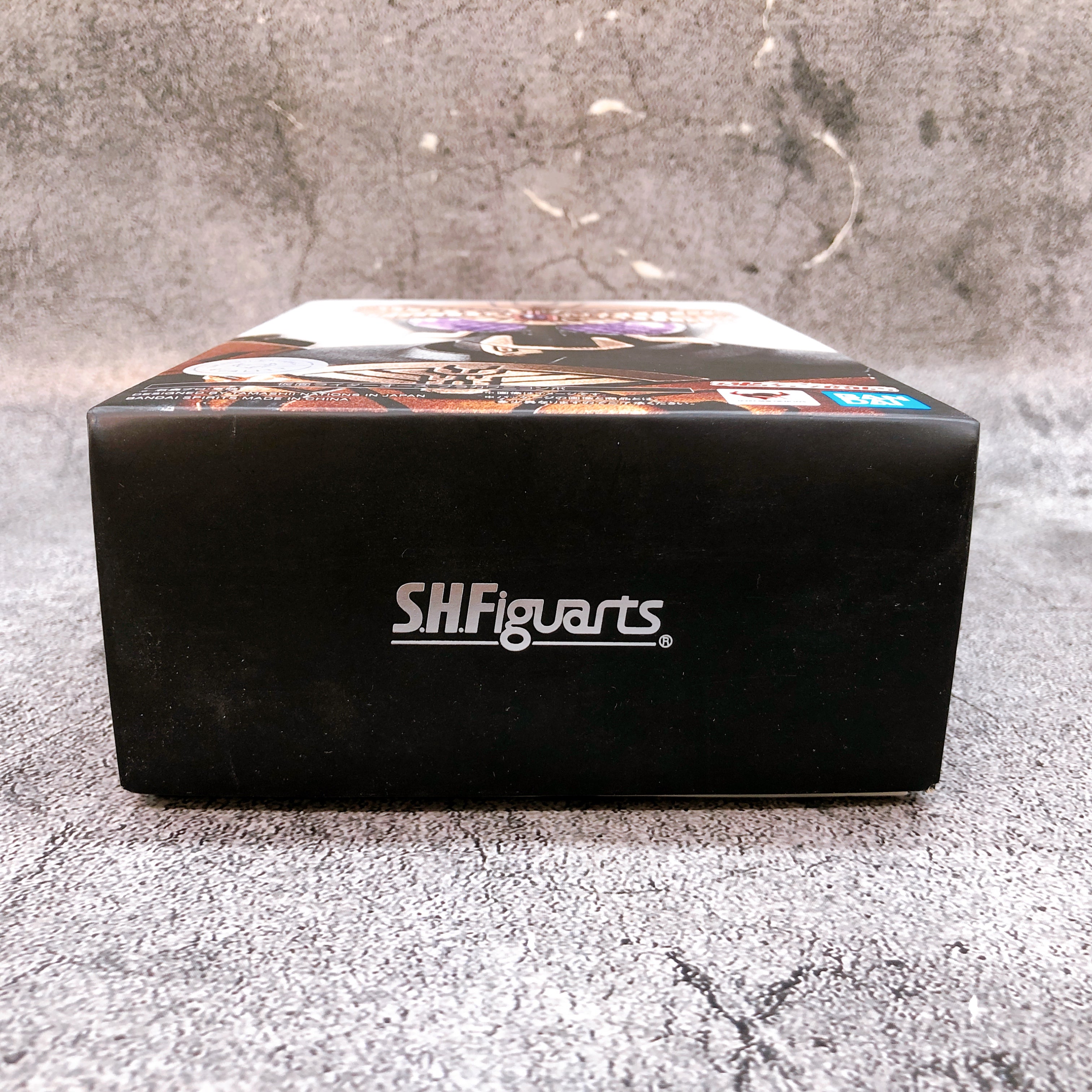 S.H.Figuart Shinkocchou Seihou Kamen Rider OOO Burakawani Combo  BANDAI Japan