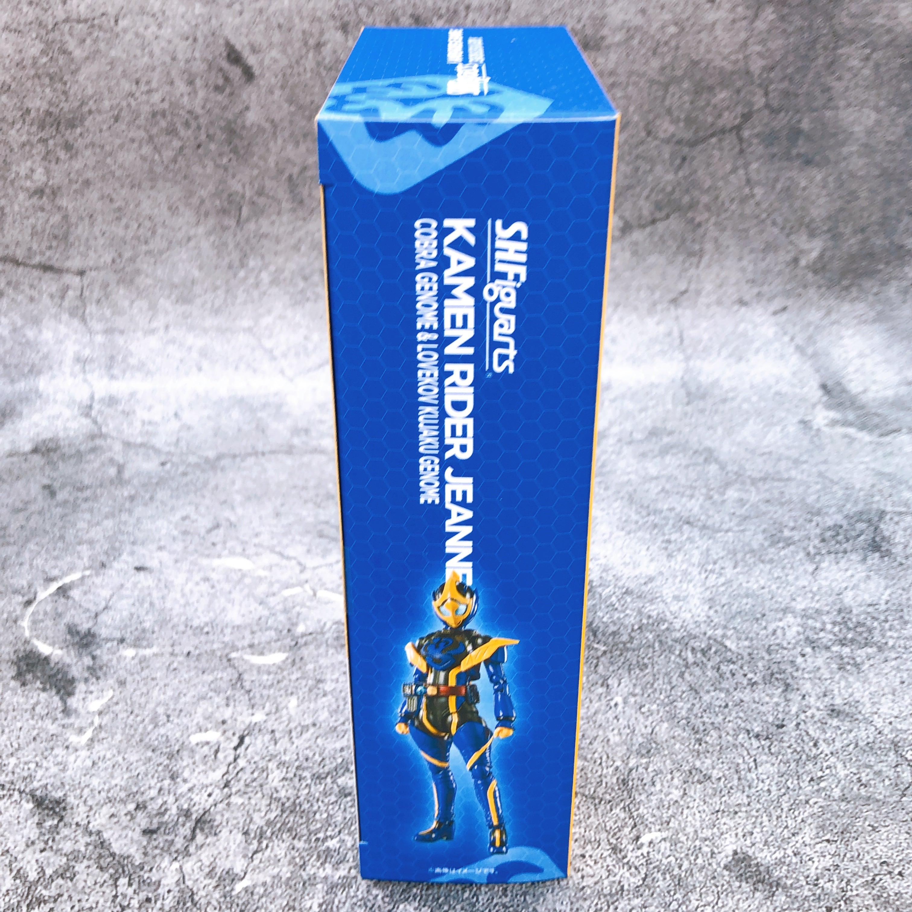 S.H.Figuarts Kamen Rider Jeanne Cobra & Lovekov Kujaku Genome Action F