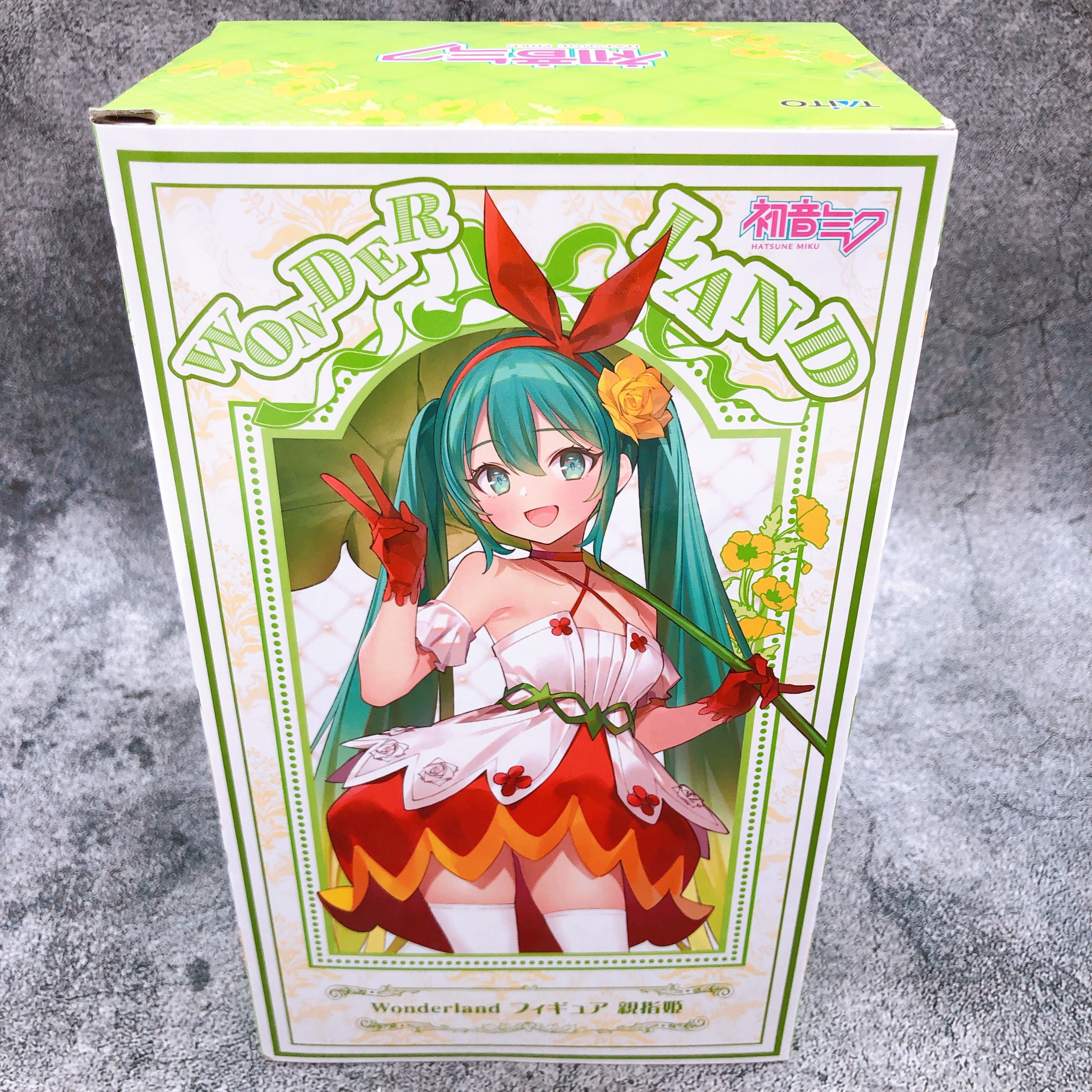 Hatsune Miku Wonderland Figure Thumbelina Taito Japan AUTHENTIC FASTSHIP 15+
