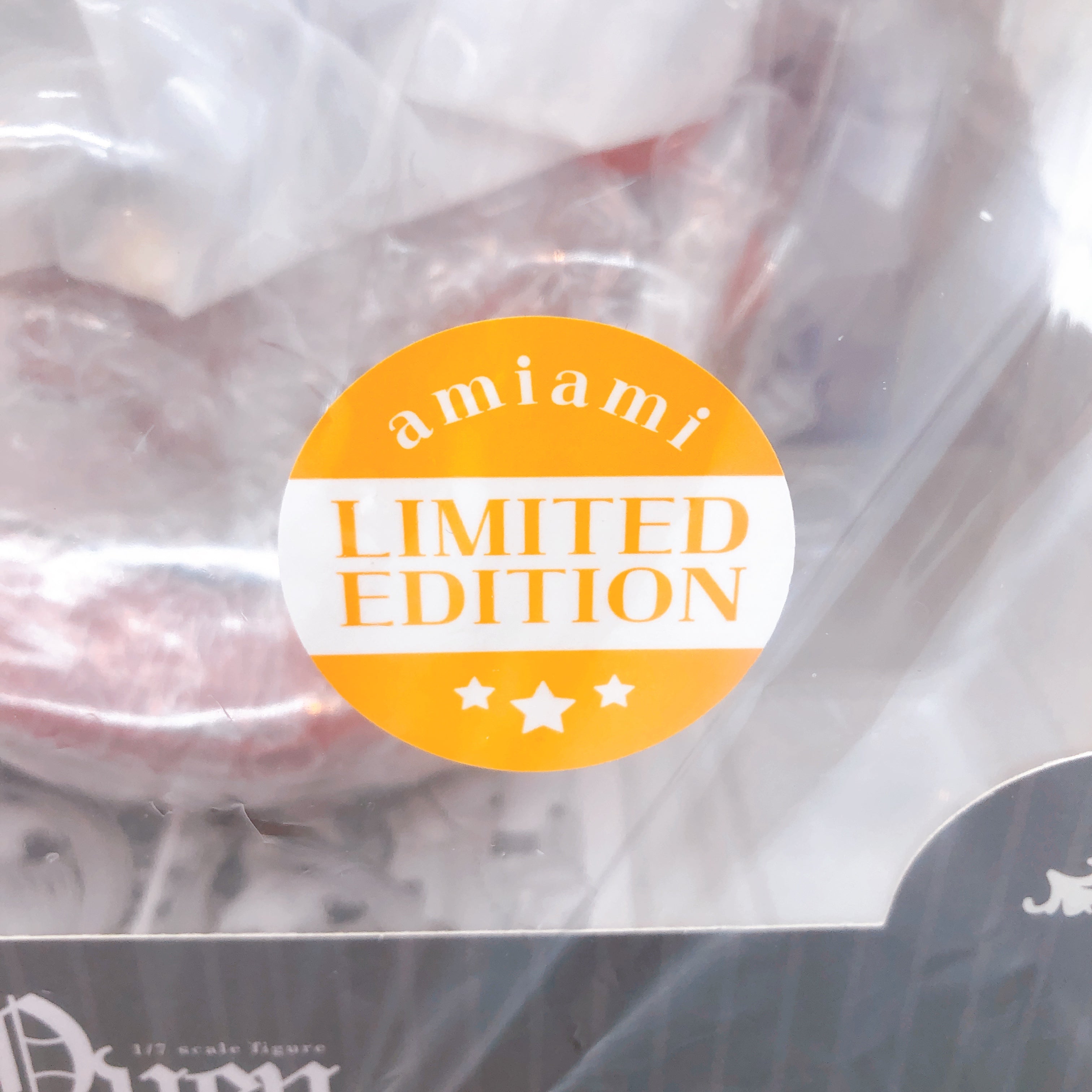 Alice Glint Dracu-Riot! Elina Olegovna Oven amiami Limited Ver 1/7 Figure Japan