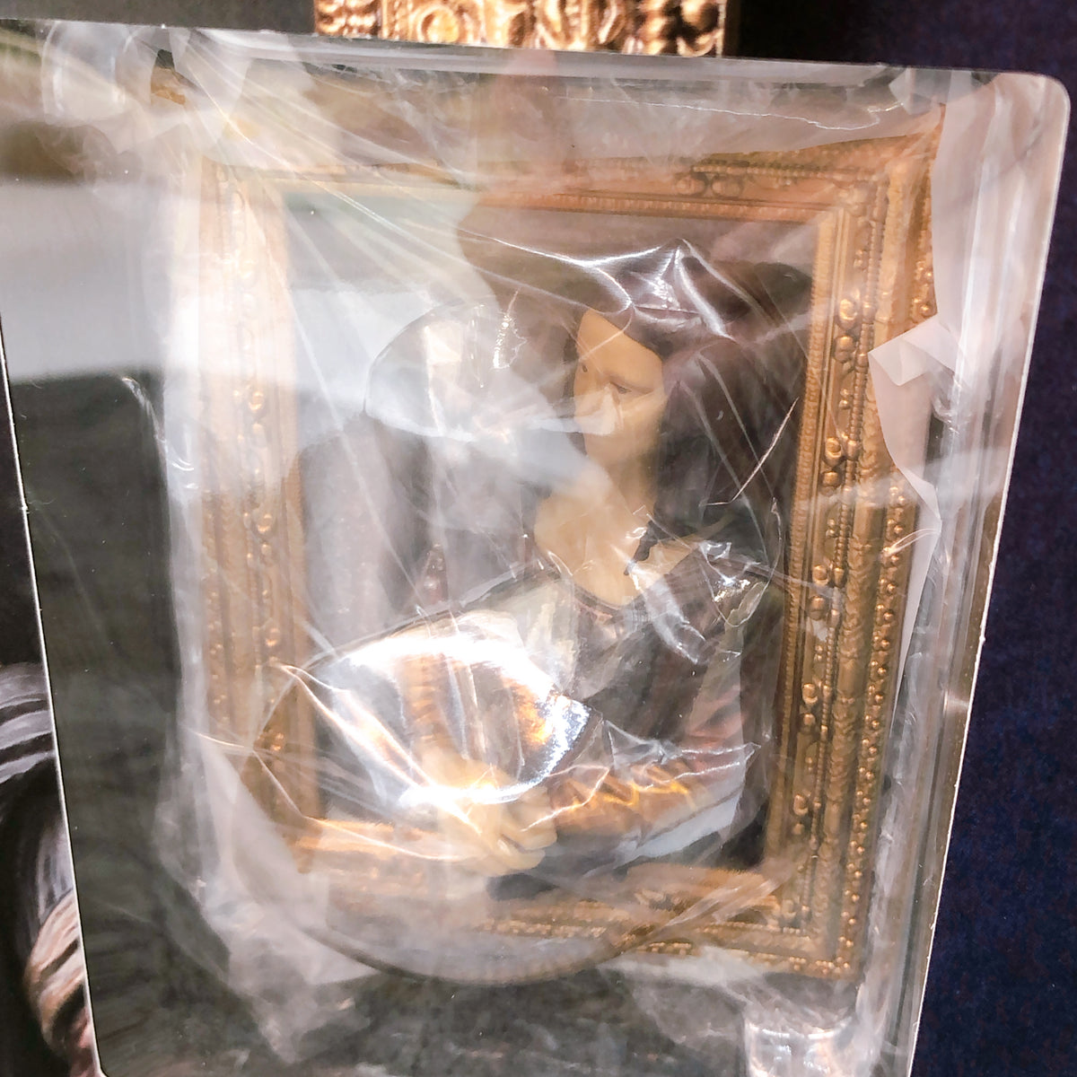 FREEing Table Museum Mona Lisa by leonardo da Vinci figma SP-155 Action Figure