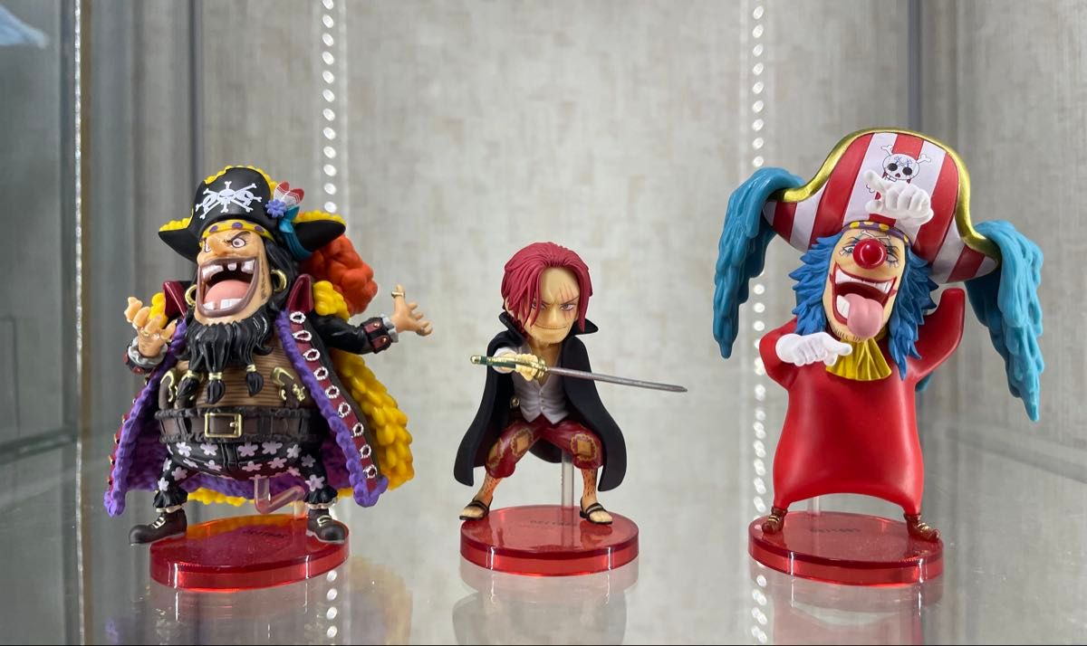 One Piece Shanks ＆ Buggy ＆ Marshall D. Teach World Collectable Figure FASTSHIP