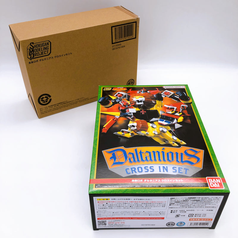 SMP Future Robot Daltanious Cross In Set Shokugan Model Kit Premium Bandai Japan