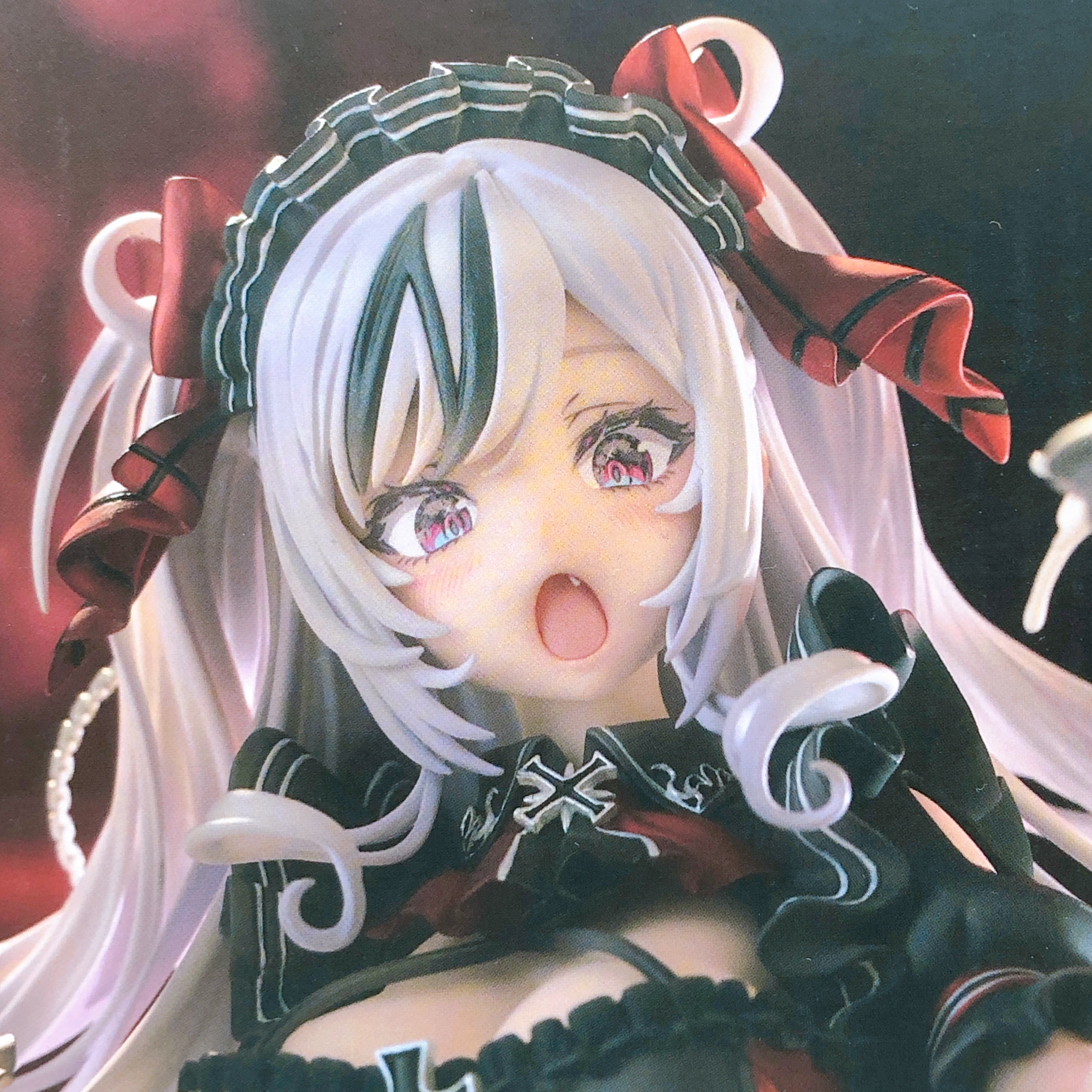 Azur Lane Elbe Time to Show Off? 1/7 Figure with Face Plate Limited Edition
