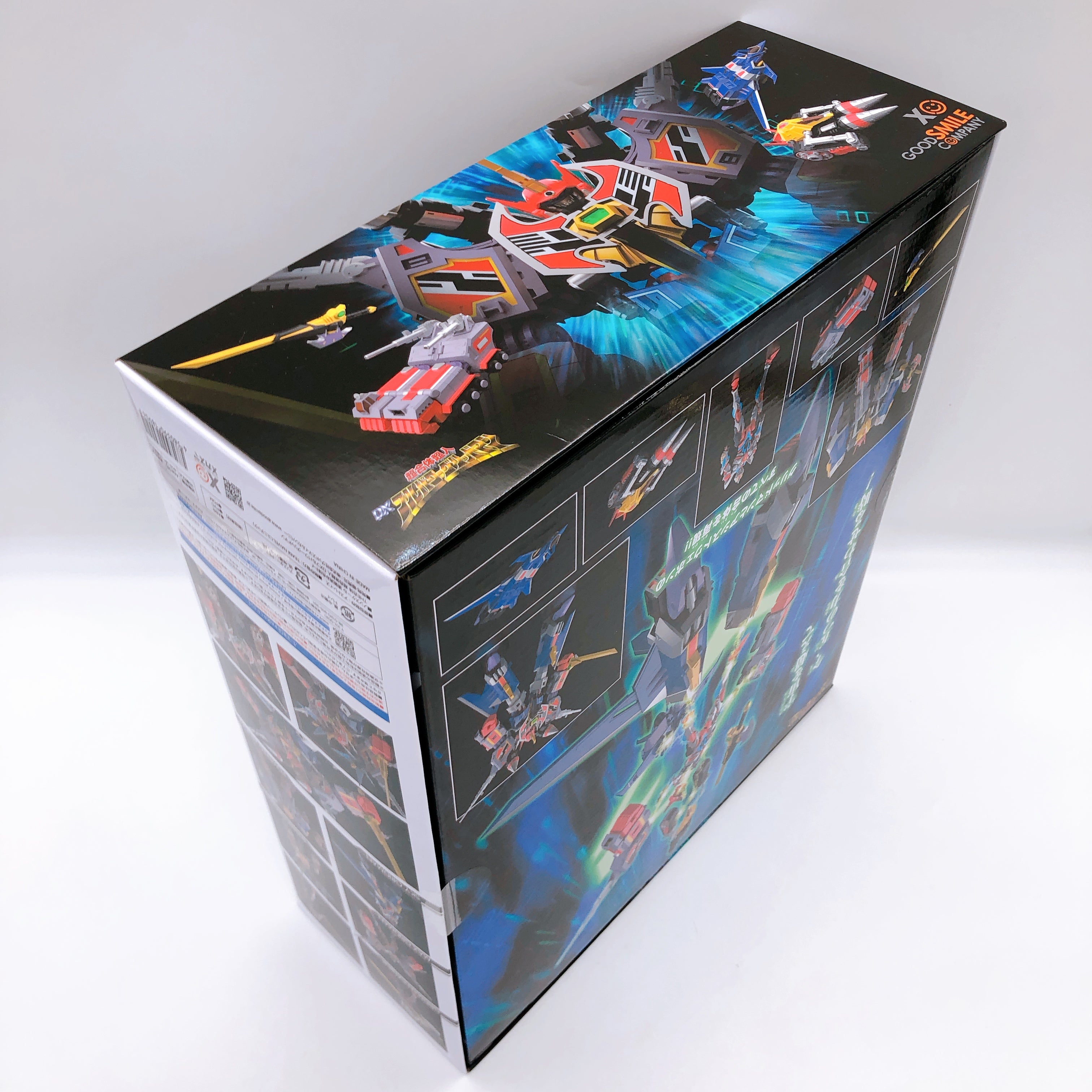 Gridman Universe DX Full Power Gridman Action Figure Good Smile Compan