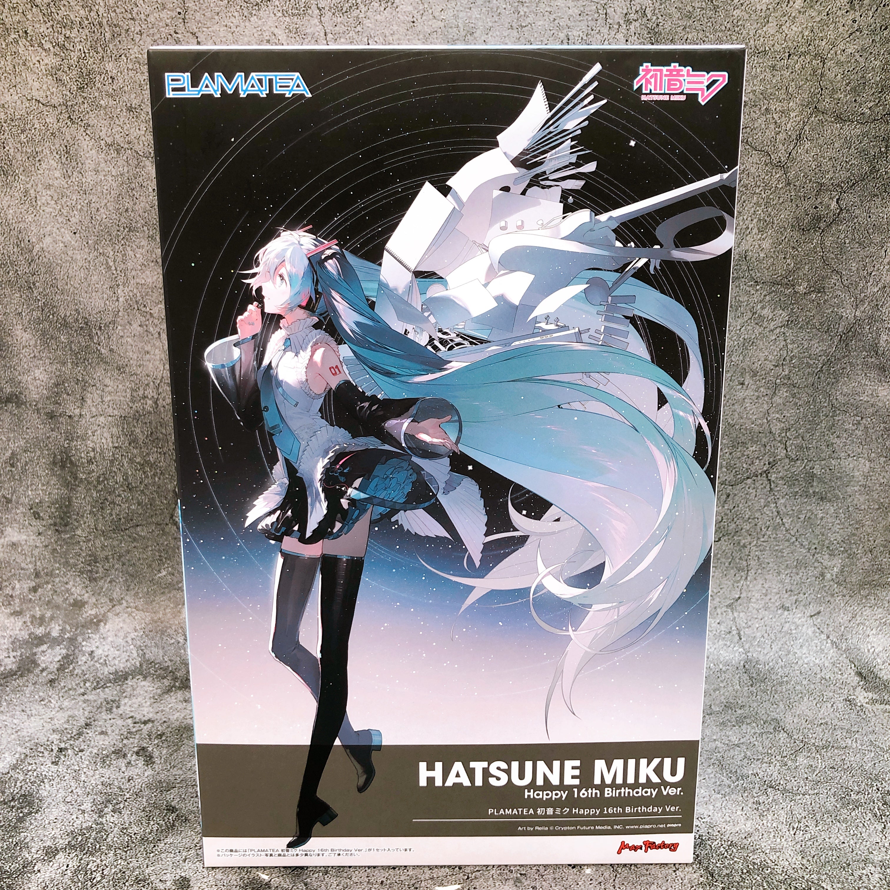PLAMATEA Hatsune Miku Happy 16th Birthday Ver. Model Kit 15+ Max Factory Sealed