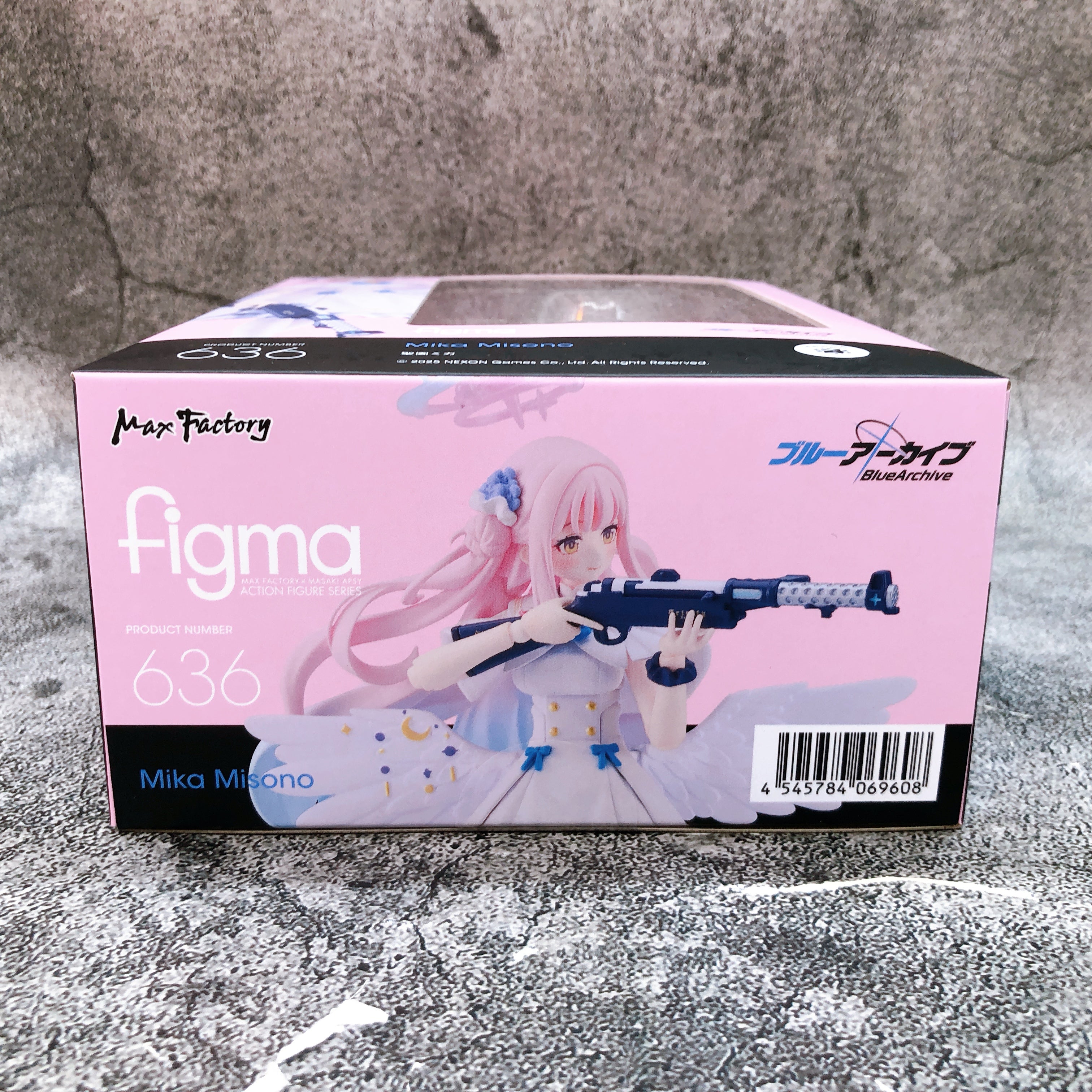 Blue Archive Mika figma 636 Action Figure Max Factory Japan AUTHENTIC Sealed