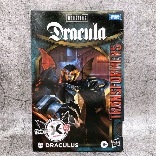 Transformers Universal Monsters Dracula Draculus 2021 Action Figure Hasbro