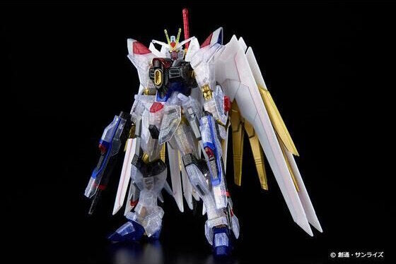 HG 1/144 Mighty Strike Freedom Gundam Limited Clear Model Kit Bandai Japan NEW