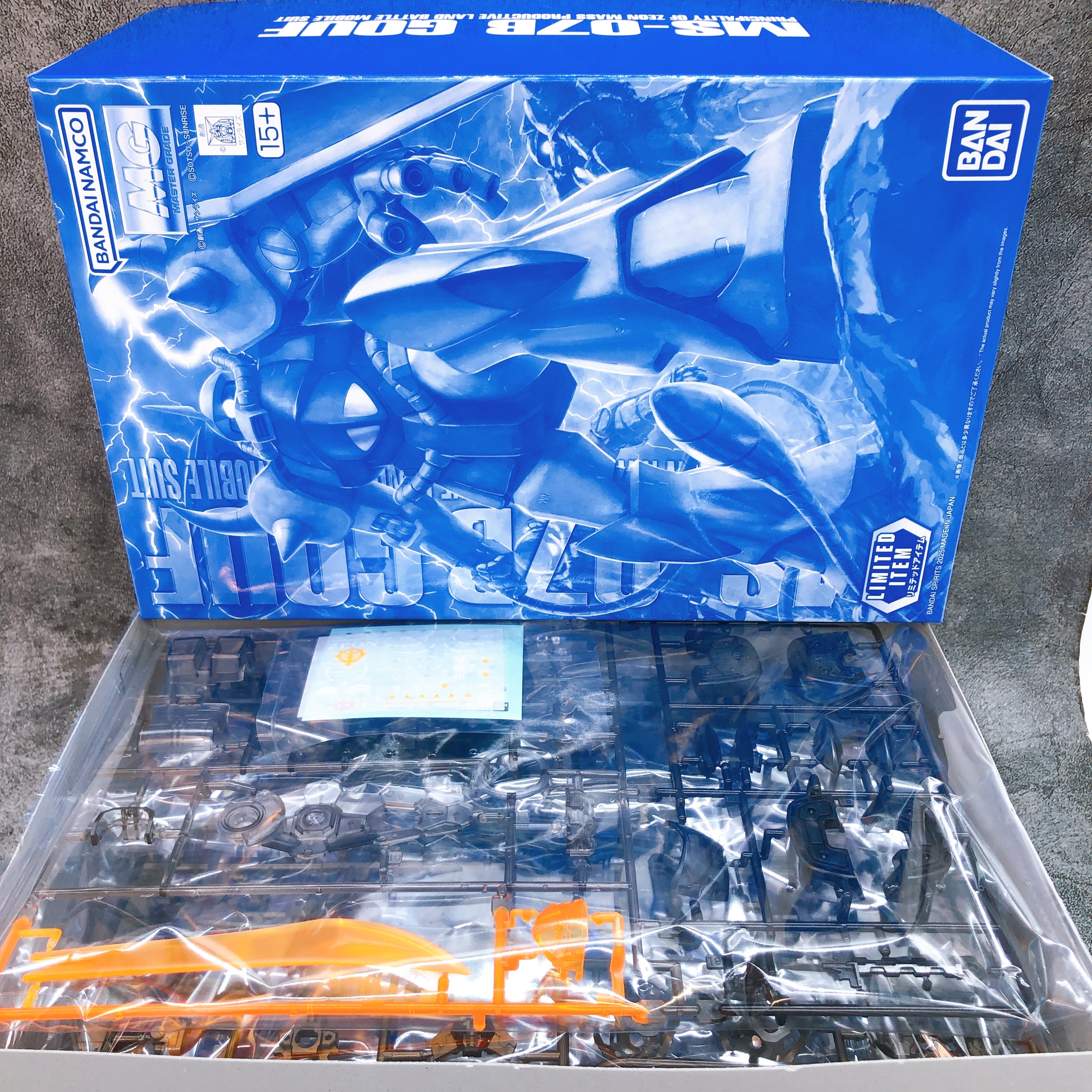 MG 1/100 MS-07B Gouf Ver. 2.0 Clear Color Limited Model Kit Bandai NEW FASTSHIP