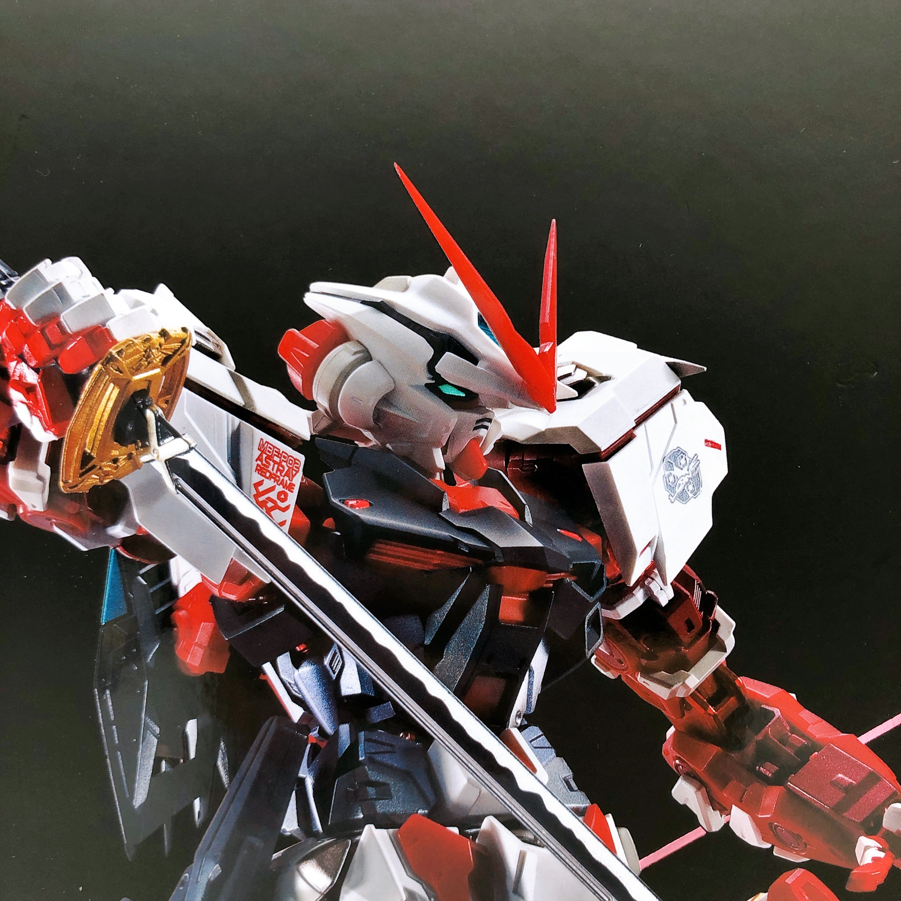 Metal Build Gundam Astray Red Frame Gundam SEED Action Figure Japan Sealed NEW