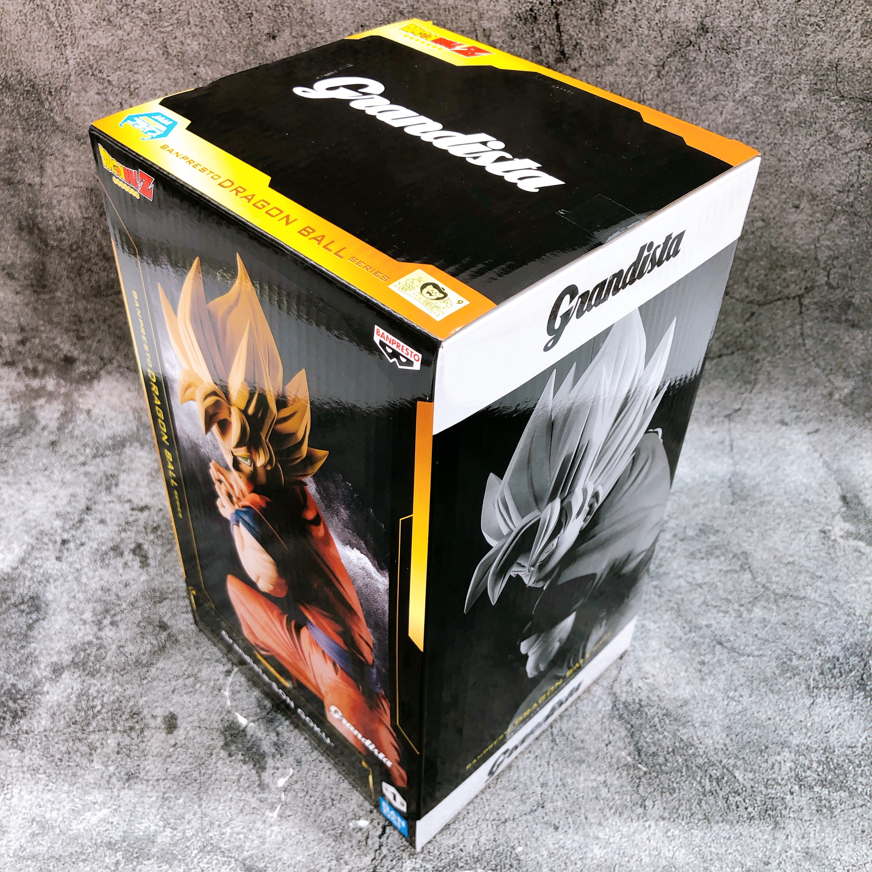 Dragon Ball Z Super Saiyan Son Goku Grandista Figure BANPRESTO Japan Sealed NEW