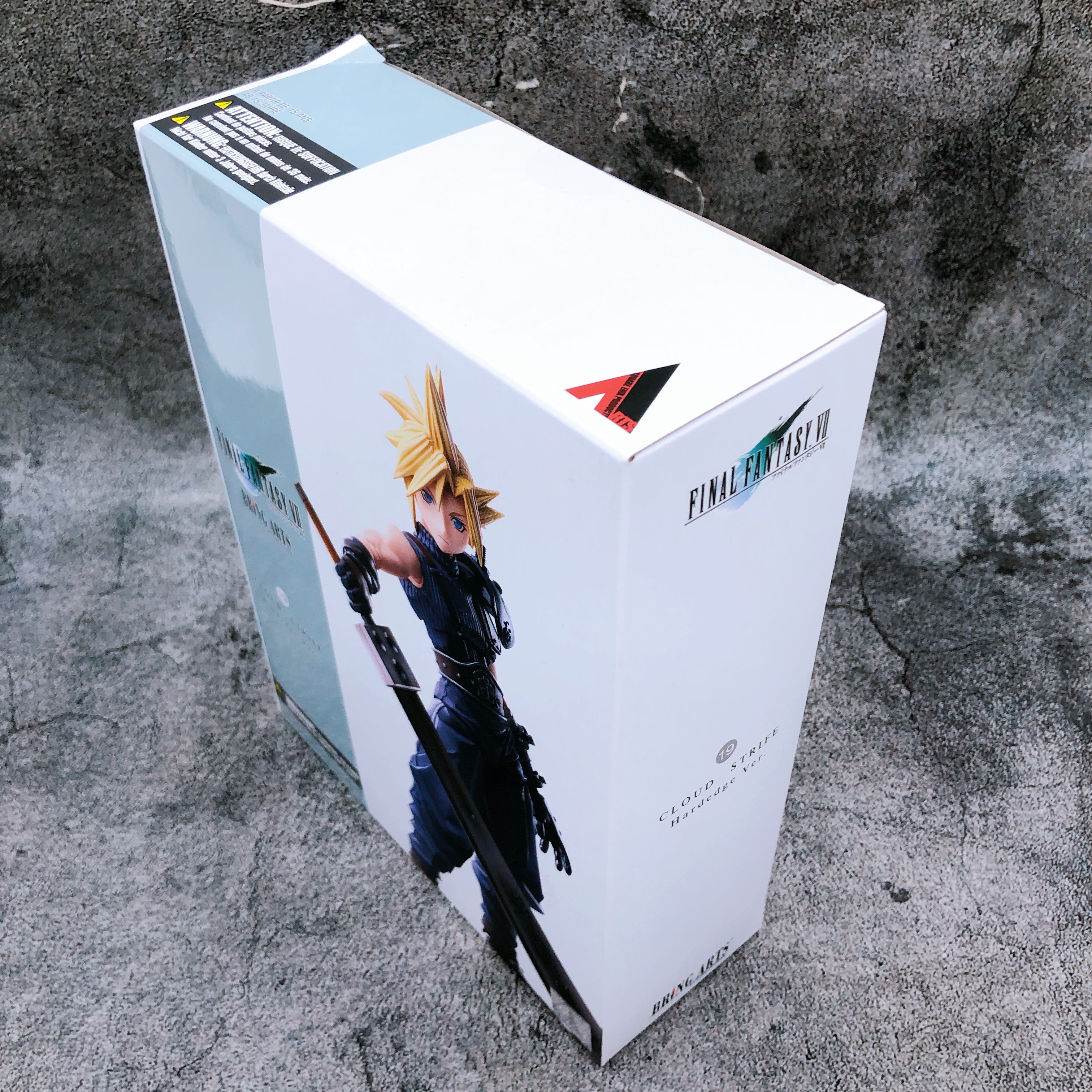 BRING ARTS Cloud Strife Hardedge Ver. FINAL FANTASY VII Action Figure SQEX Japan