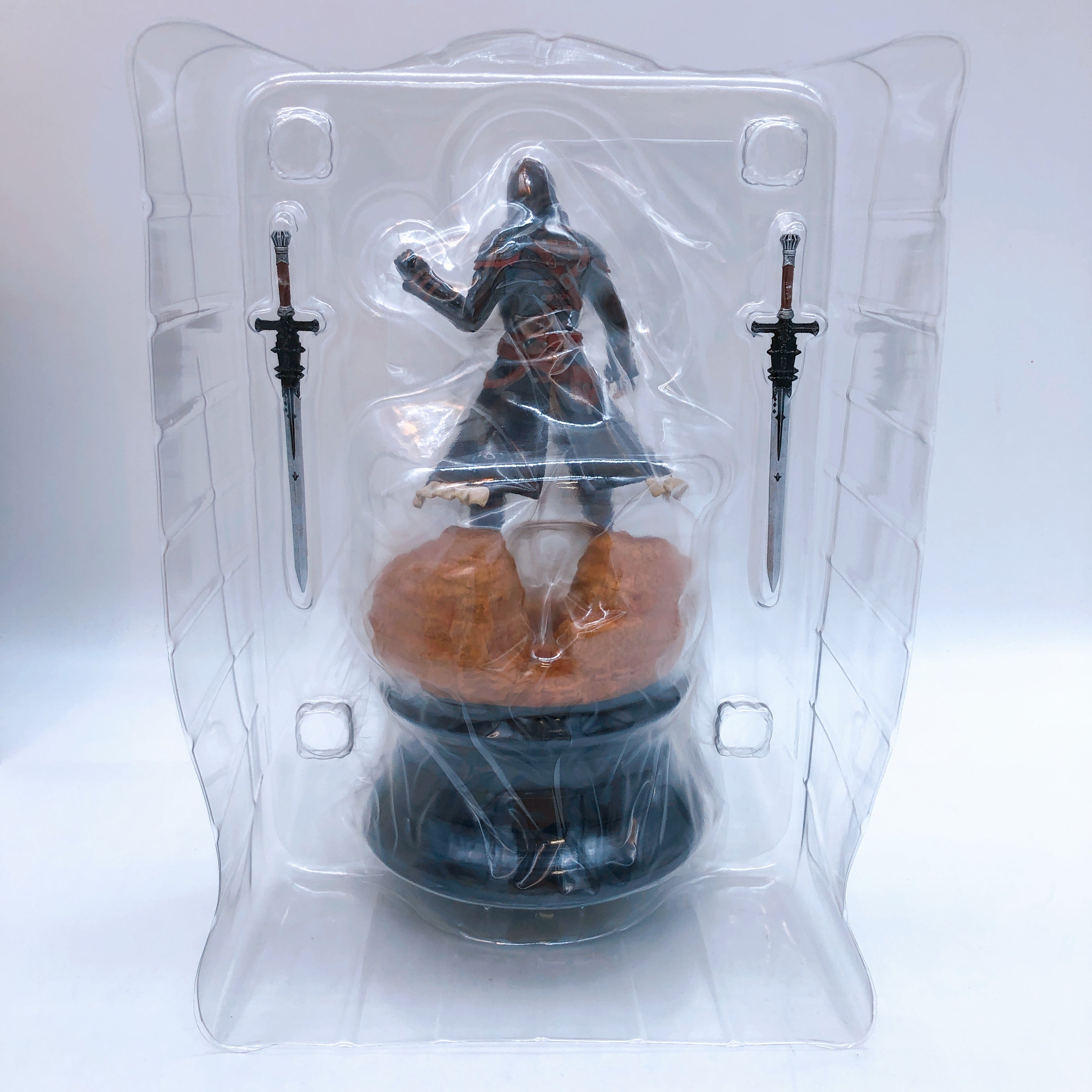 Final Fantasy XIV Dawntrail Collector's Edition Viper Figure Square En