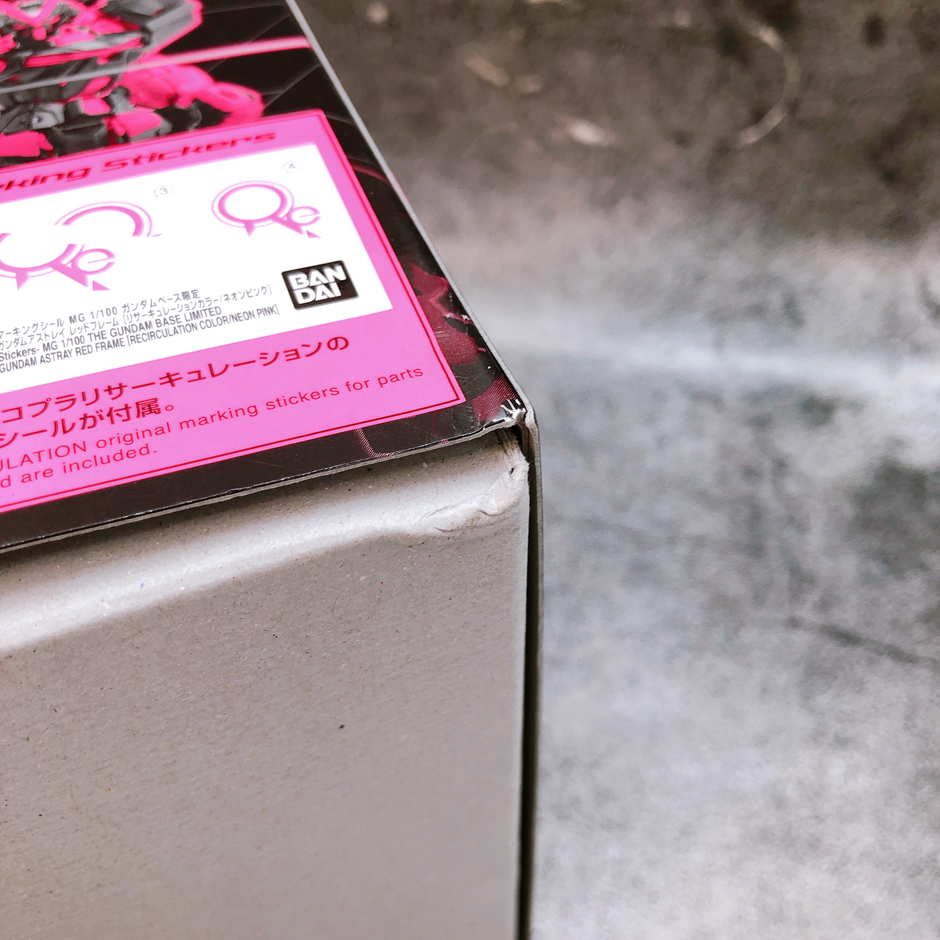 MG 1/100 Gundam Astray Red Frame Recirculation Color Neon Pink Kit Bandai NEW