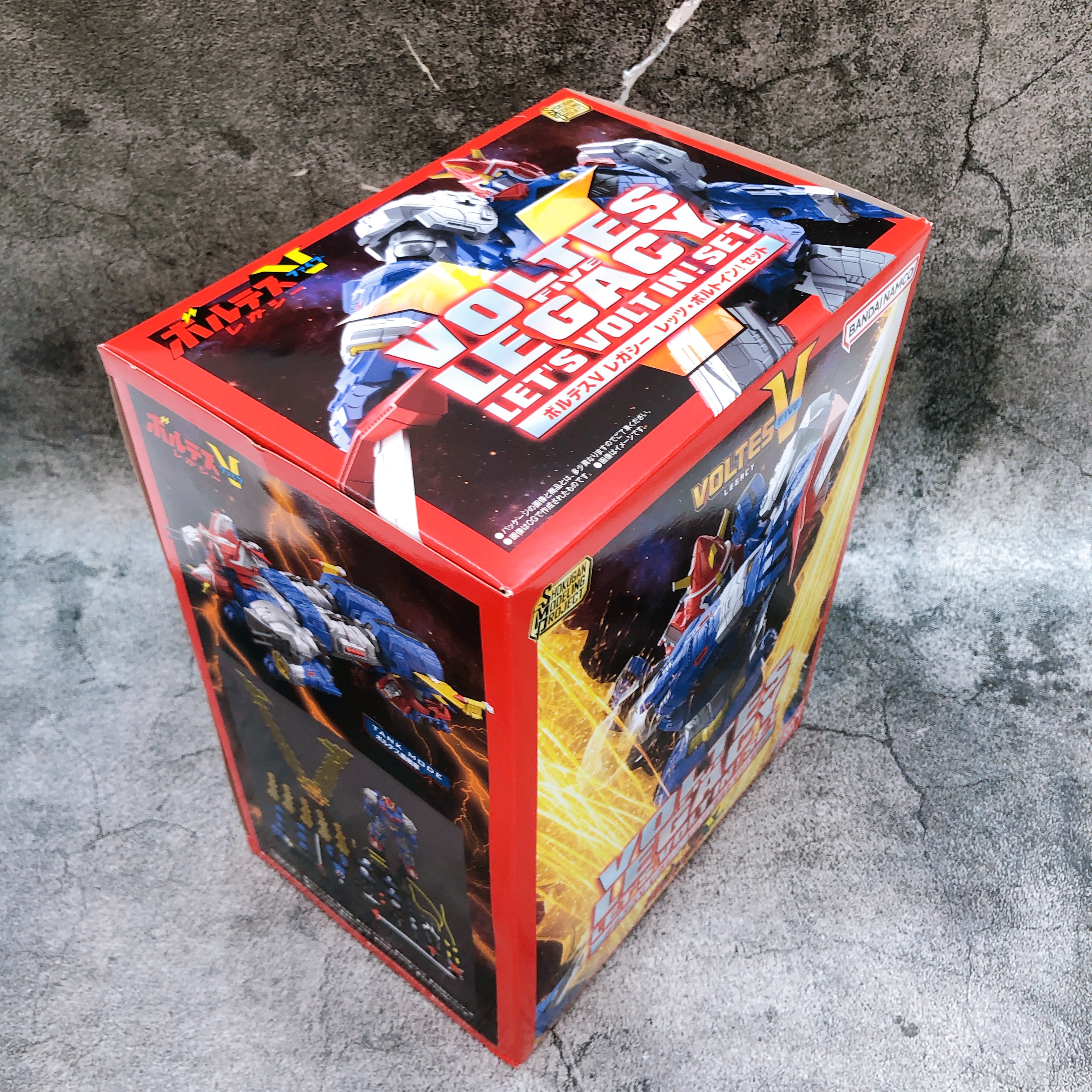 SMP Voltes V LEGACY LET'S VOLT IN! SET Shokugan Model Kit Premium Band