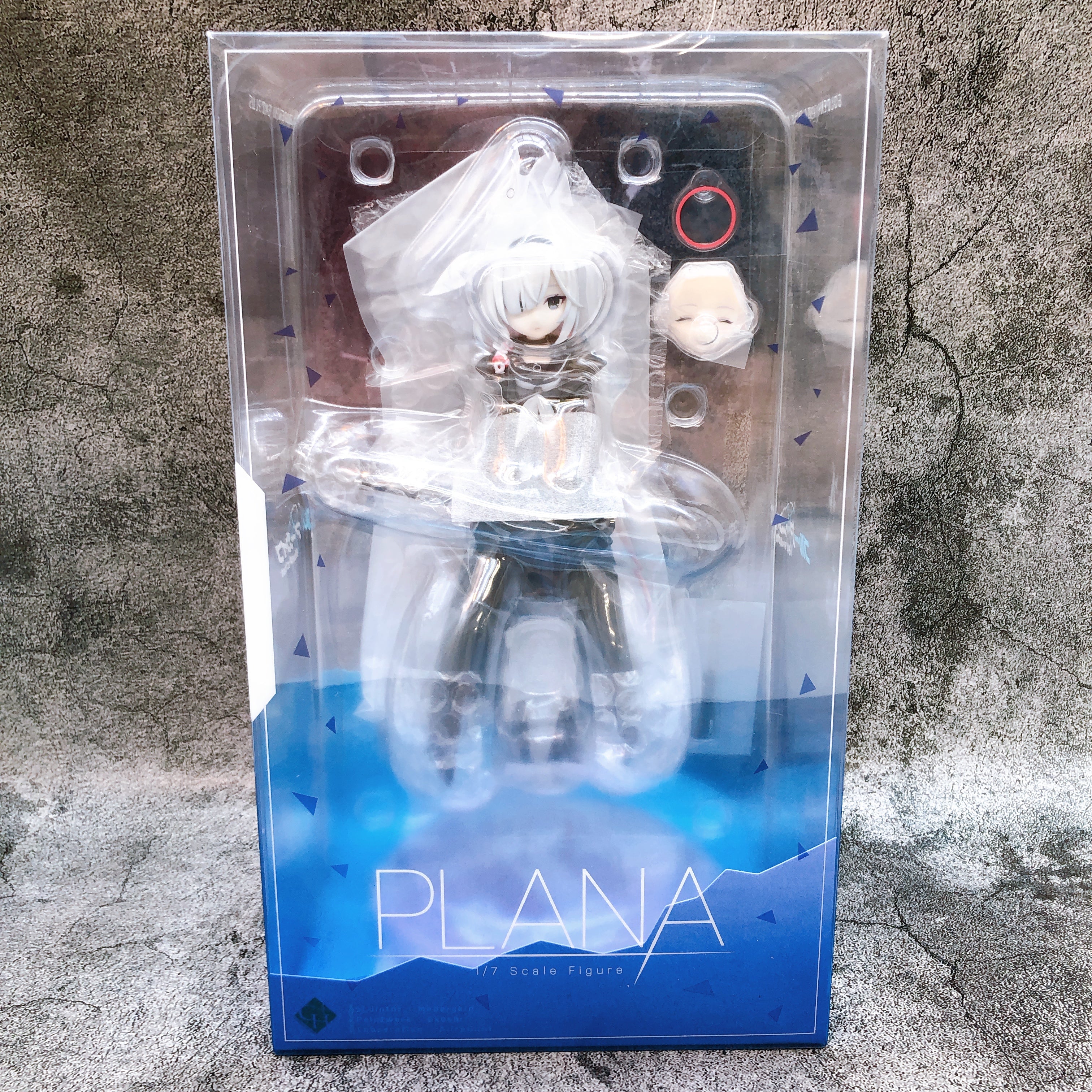 Blue Archive Plana 1/7 Scale Figure Goldenhead Japan AUTHENTIC Nexon Yostar