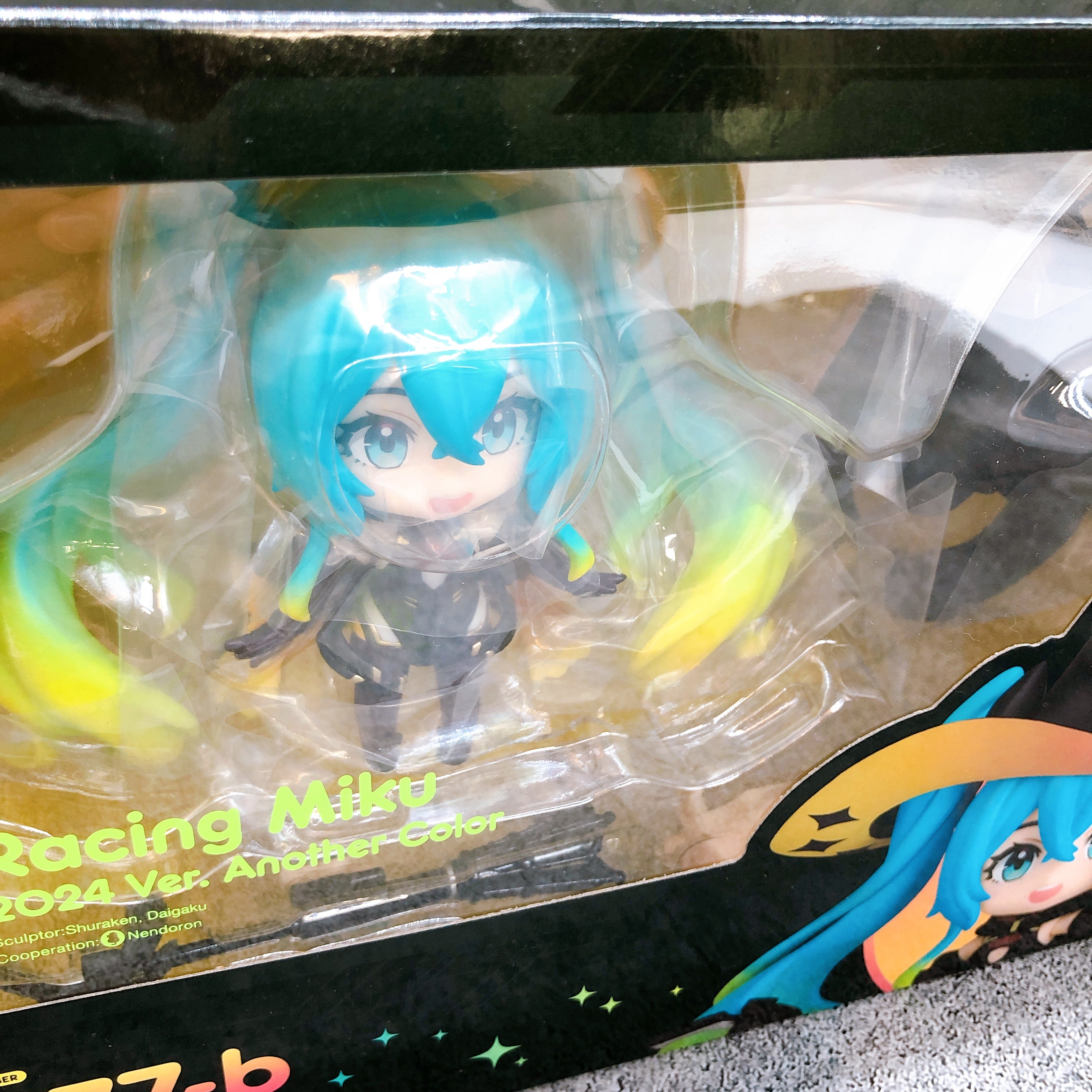 Hatsune Racing Miku 2024 Ver. Another Aolor Nendoroid 2477-b Action Figure Japan