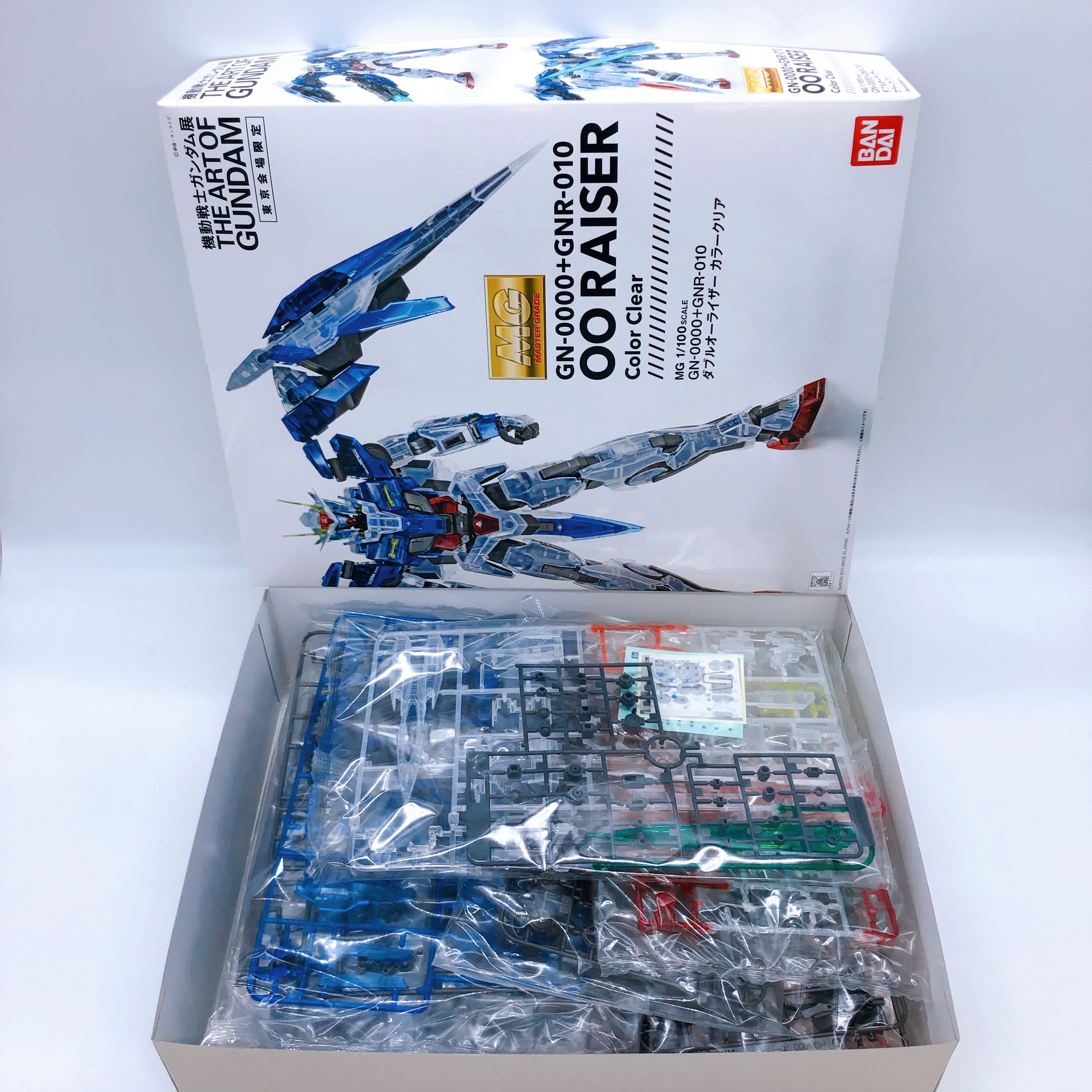 MG 1/100 00 Raiser Color Clear GN-0000+GNR-010 Gundam Model Kit Gunpla Japan NEW