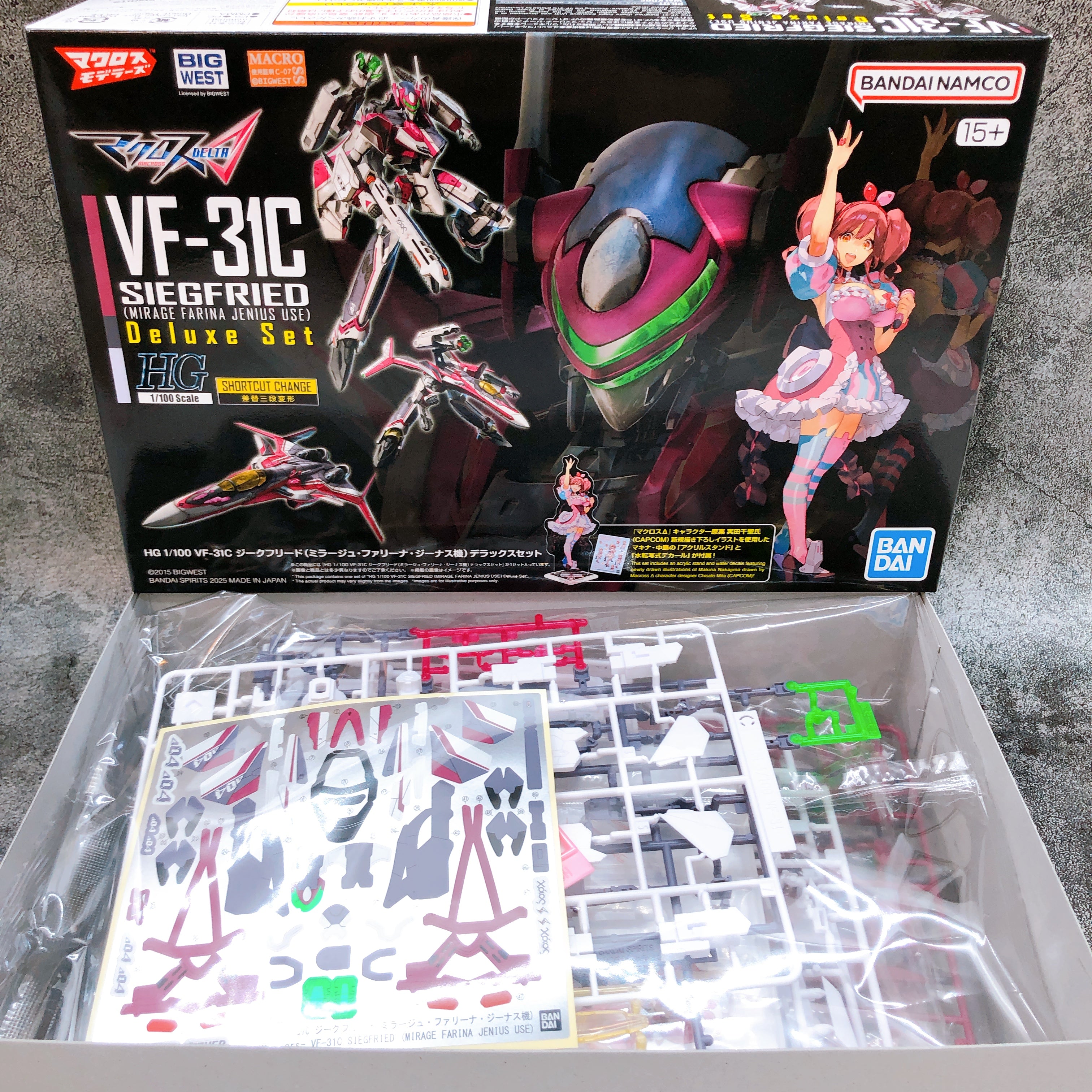 HG 1/100 VF-31C Siegfried Mirage Farina Jenius Use Delux Set Kit Bandai FASTSHIP