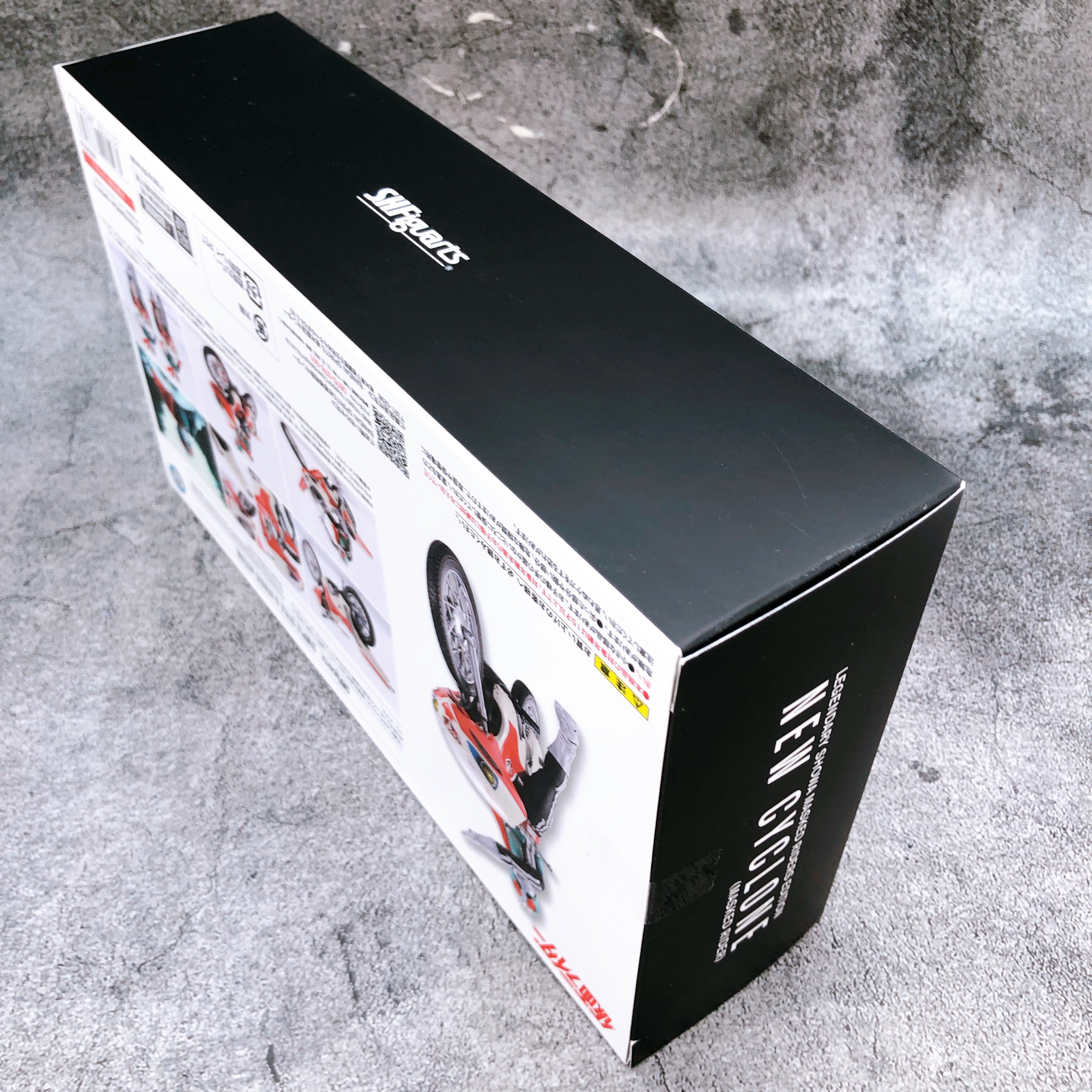 S.H.Figuarts New Cyclone Kamen Rider Bike Legendary Showa Riders Edition Figure