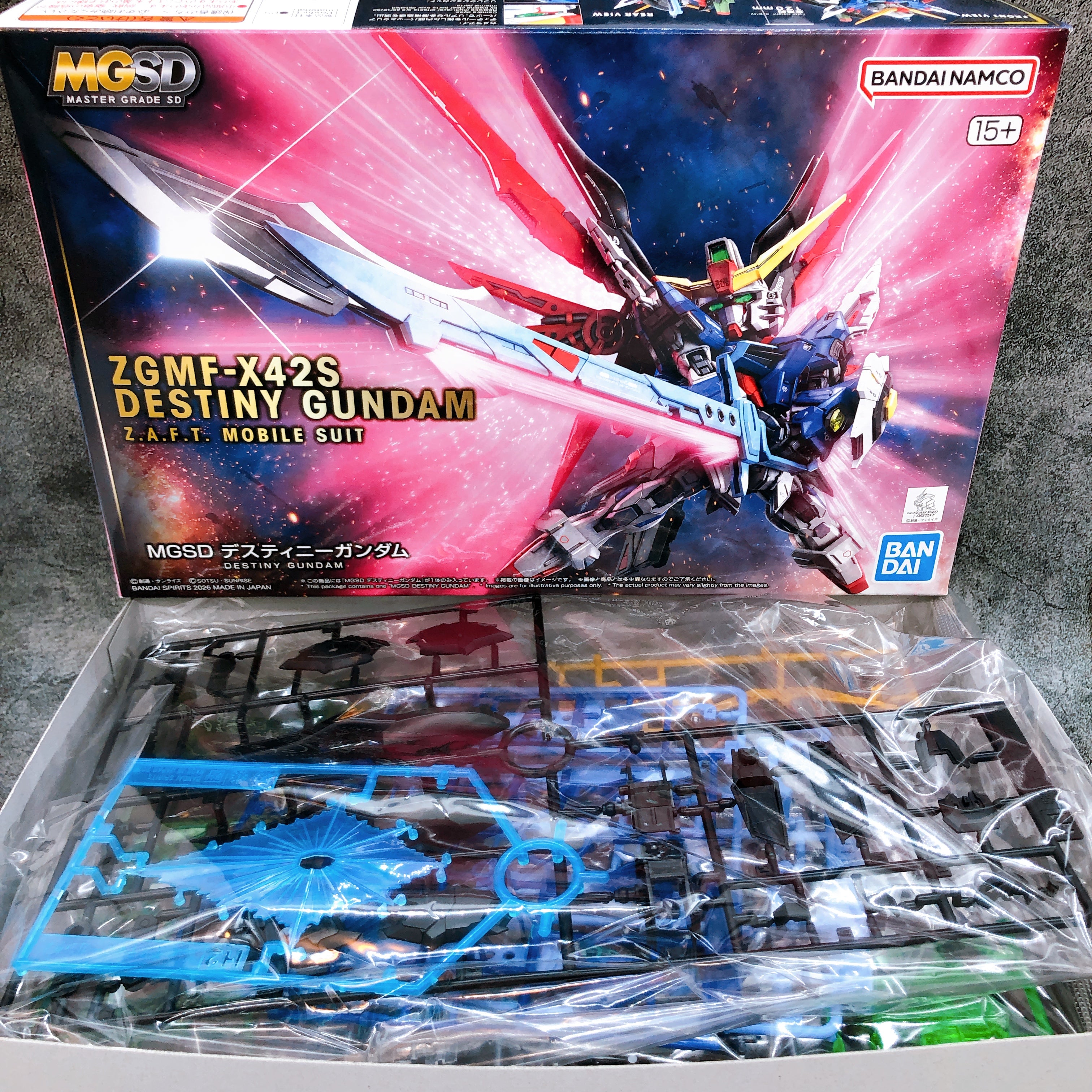 MGSD Destiny Gundam ZGMF-X42S Gundam SEED DESTINY Model Kit Bandai NEW