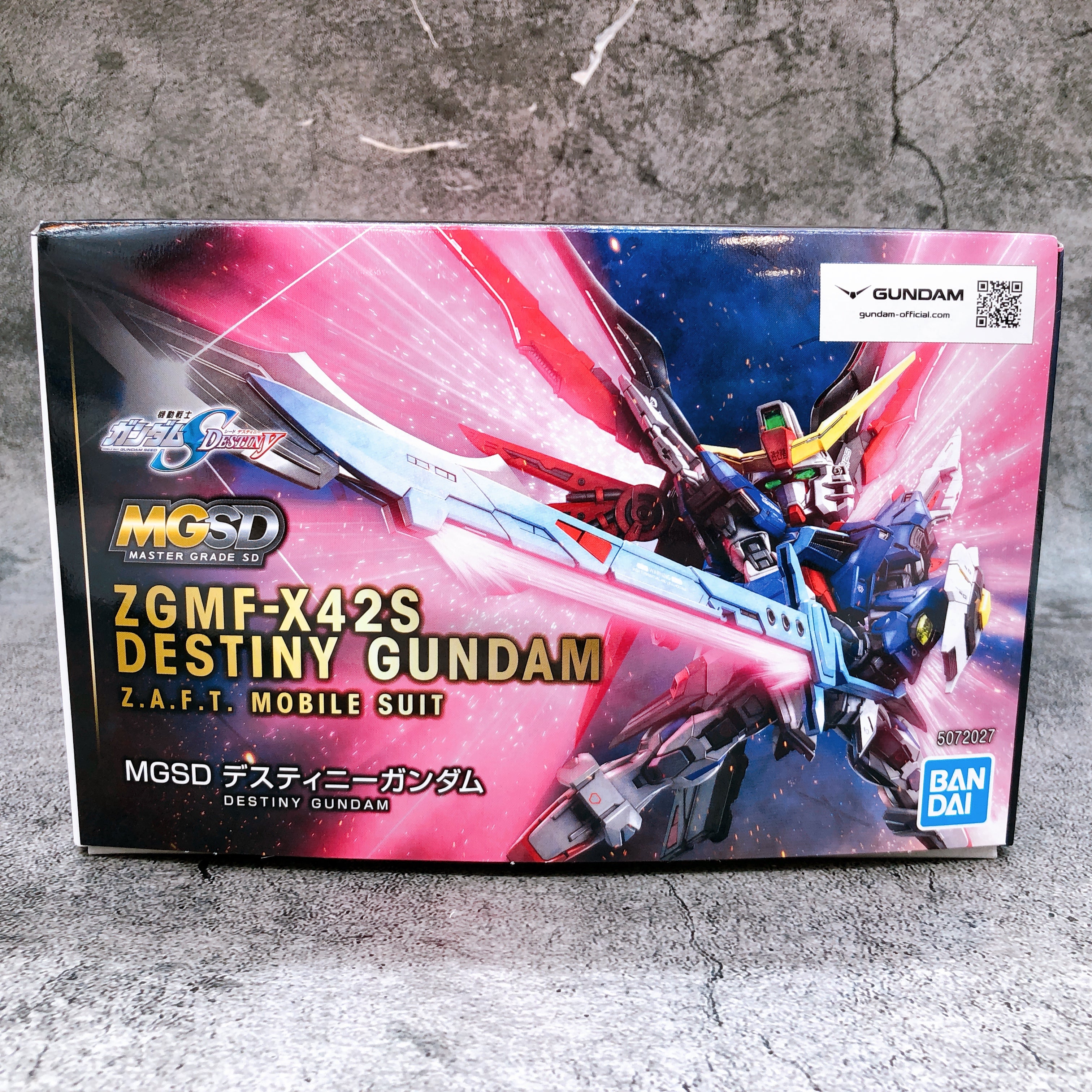 MGSD Destiny Gundam ZGMF-X42S Gundam SEED DESTINY Model Kit Bandai NEW