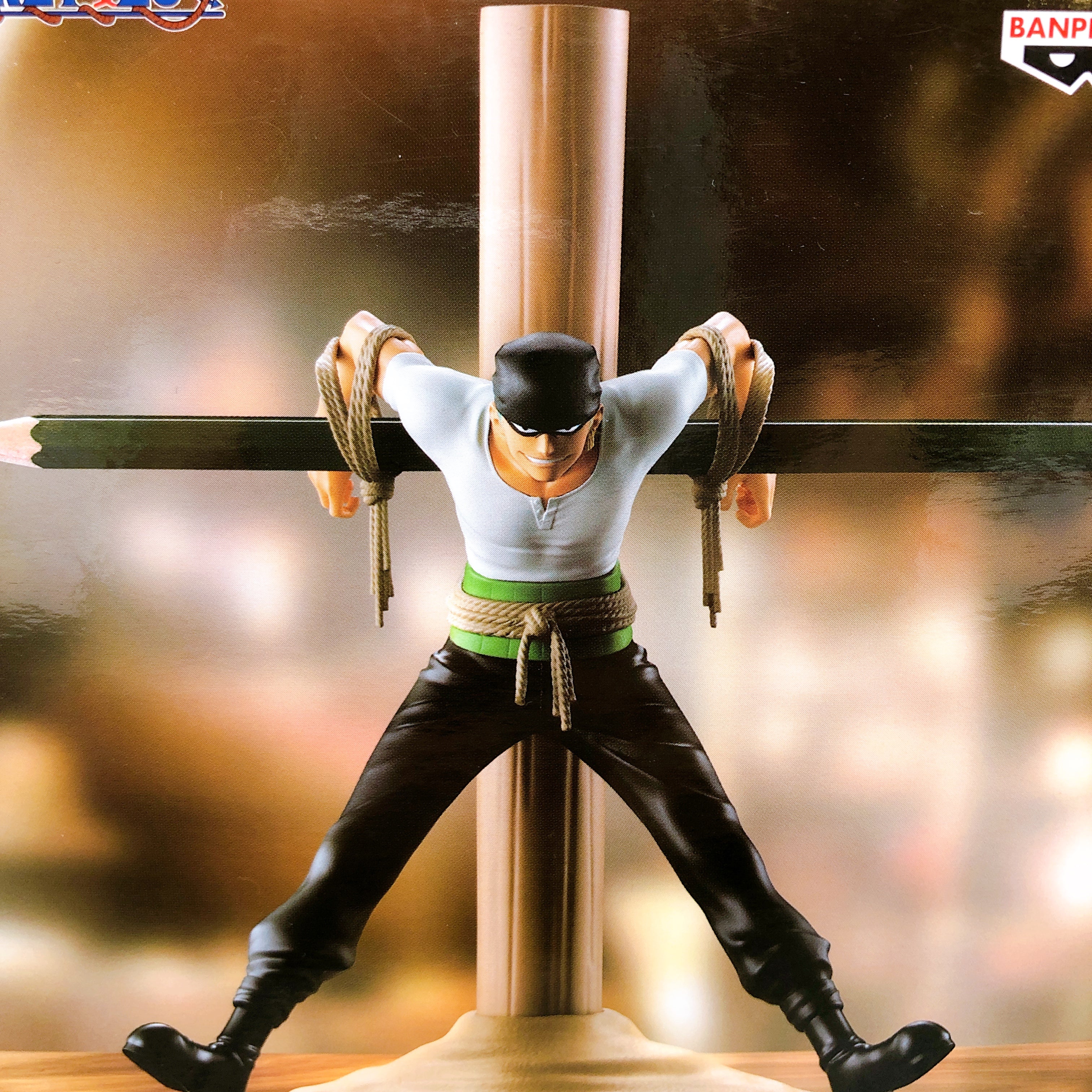 ONE PIECE Roronoa Zoro Pirate Hunter Zoro Figlife Figure BANPRESTO Sealed NEW