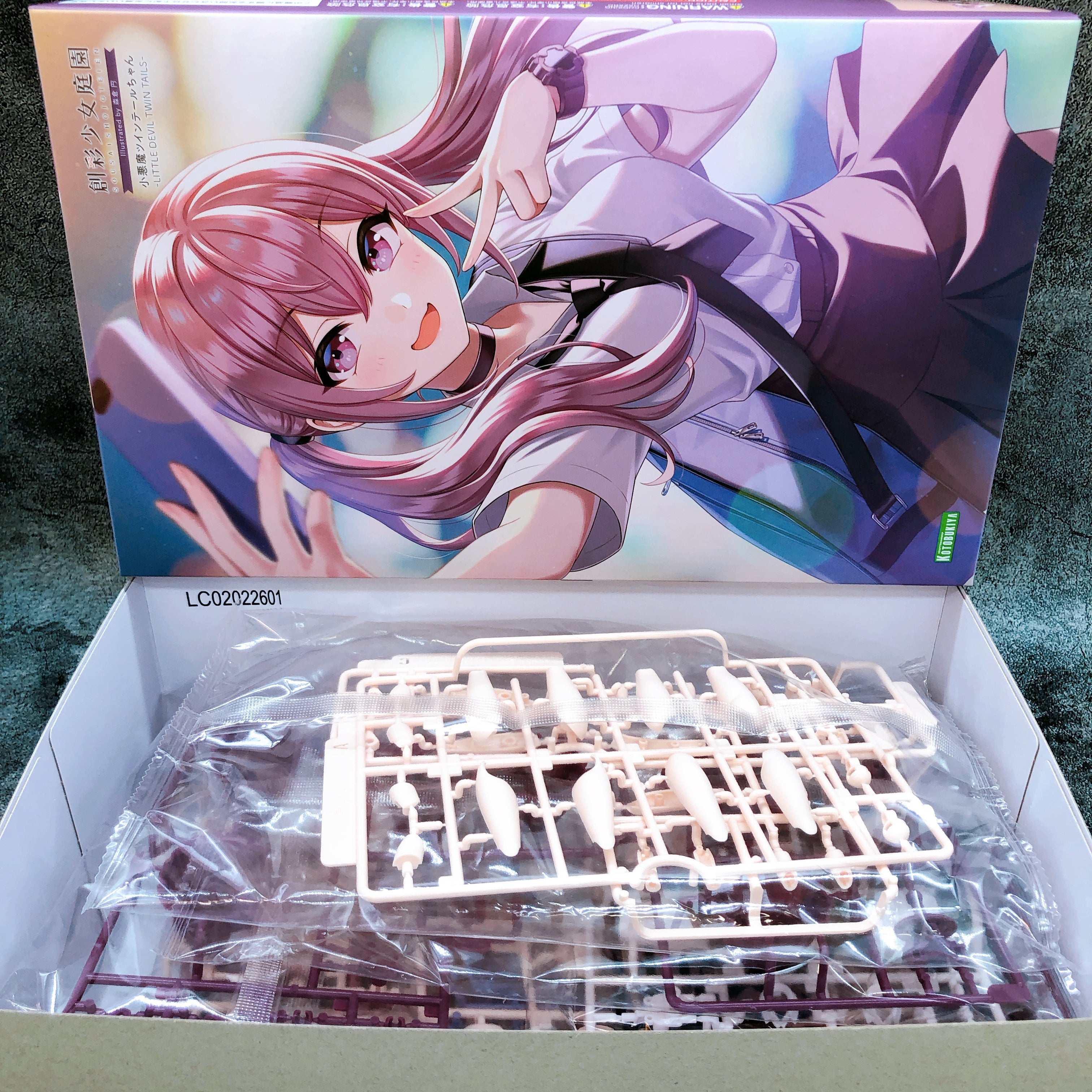 Sousai Shojo Teien Little Devil Twin Tails 1/10 Scale Model Kit KOTOBUKIYA NEW