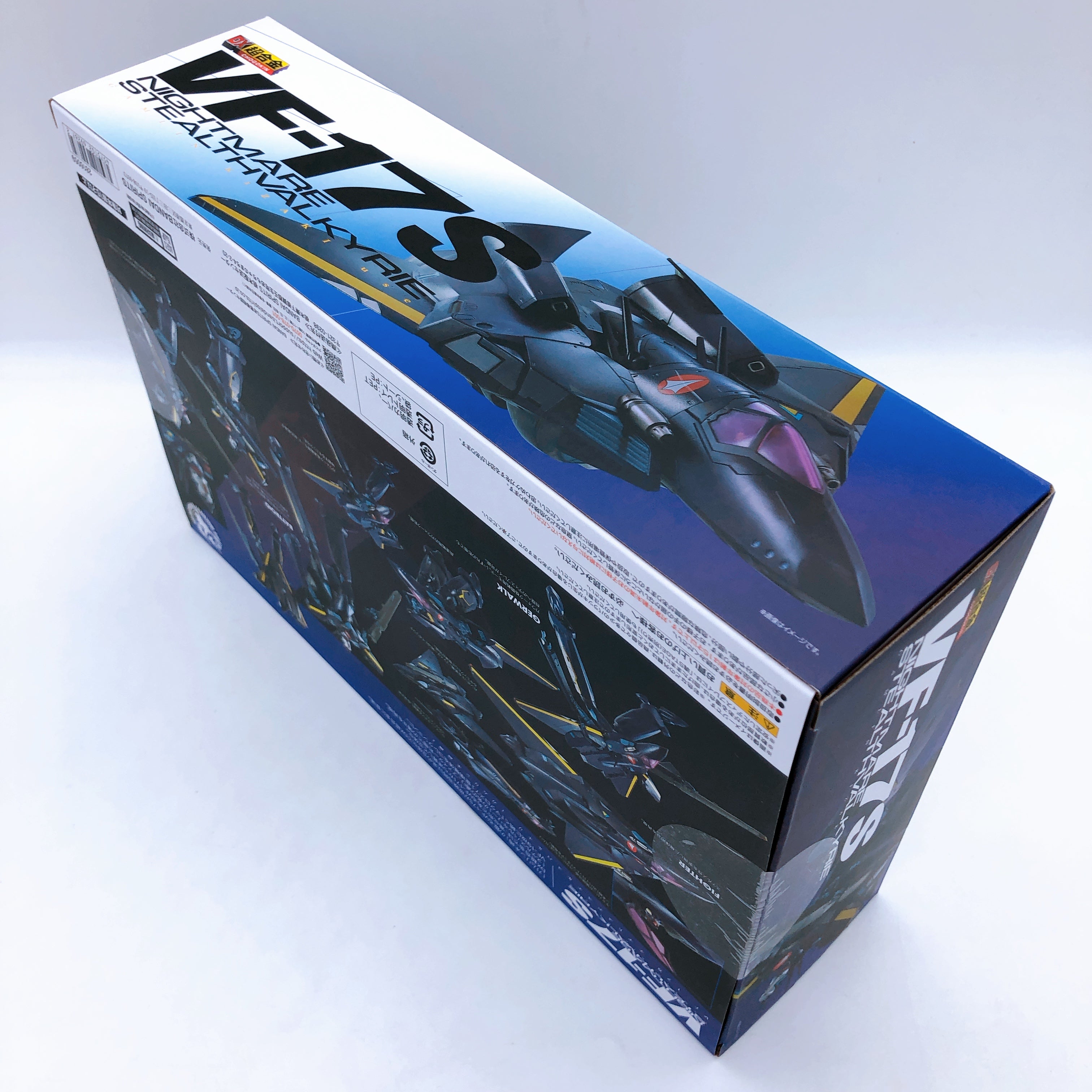 Macross VF-17S Nightmare Stealth Valkyrie Gamlin Kizaki Use DX Chogokin Bandai