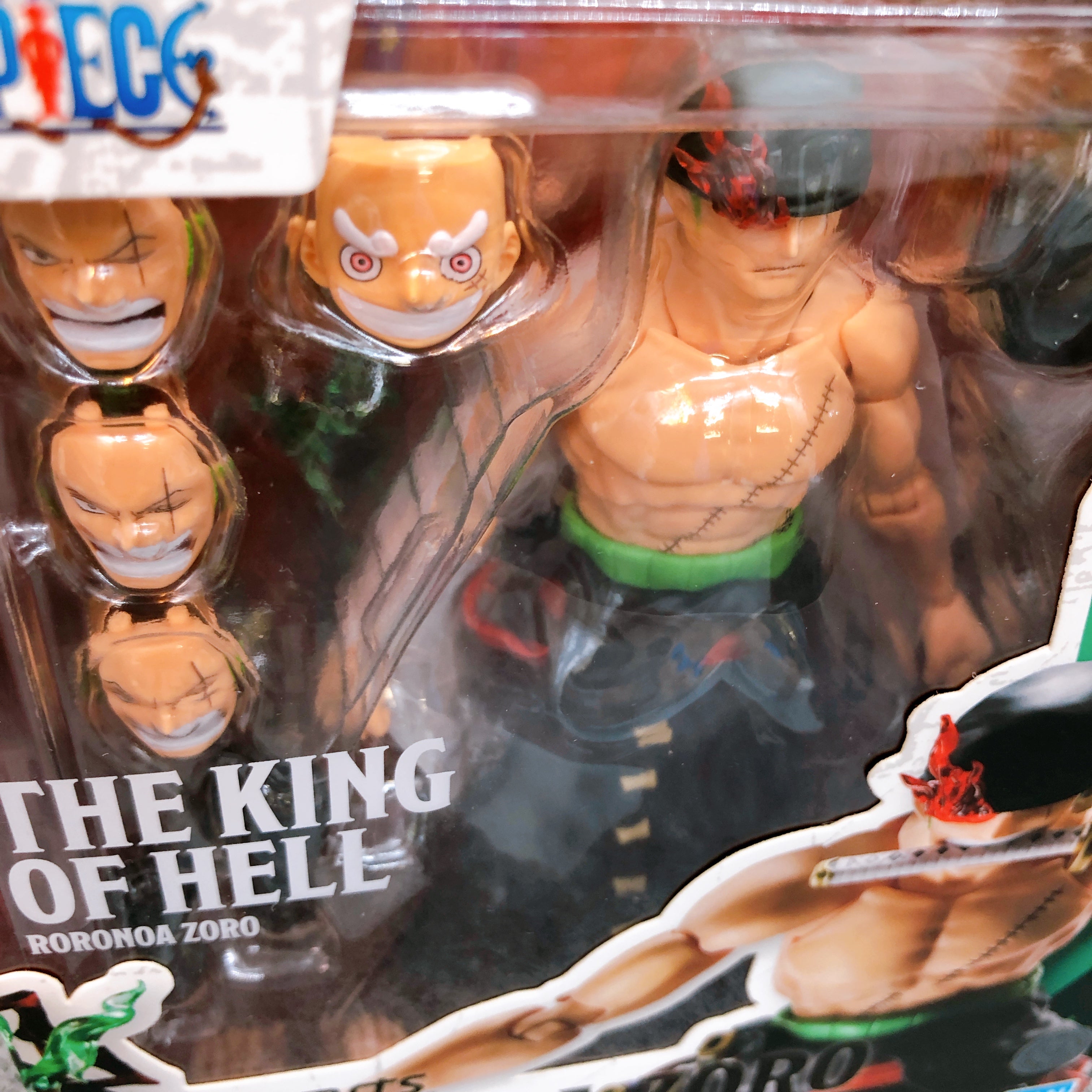 S.H.Figuarts One Piece Roronoa Zoro The King of Hell Action Figure BANDAI 15+