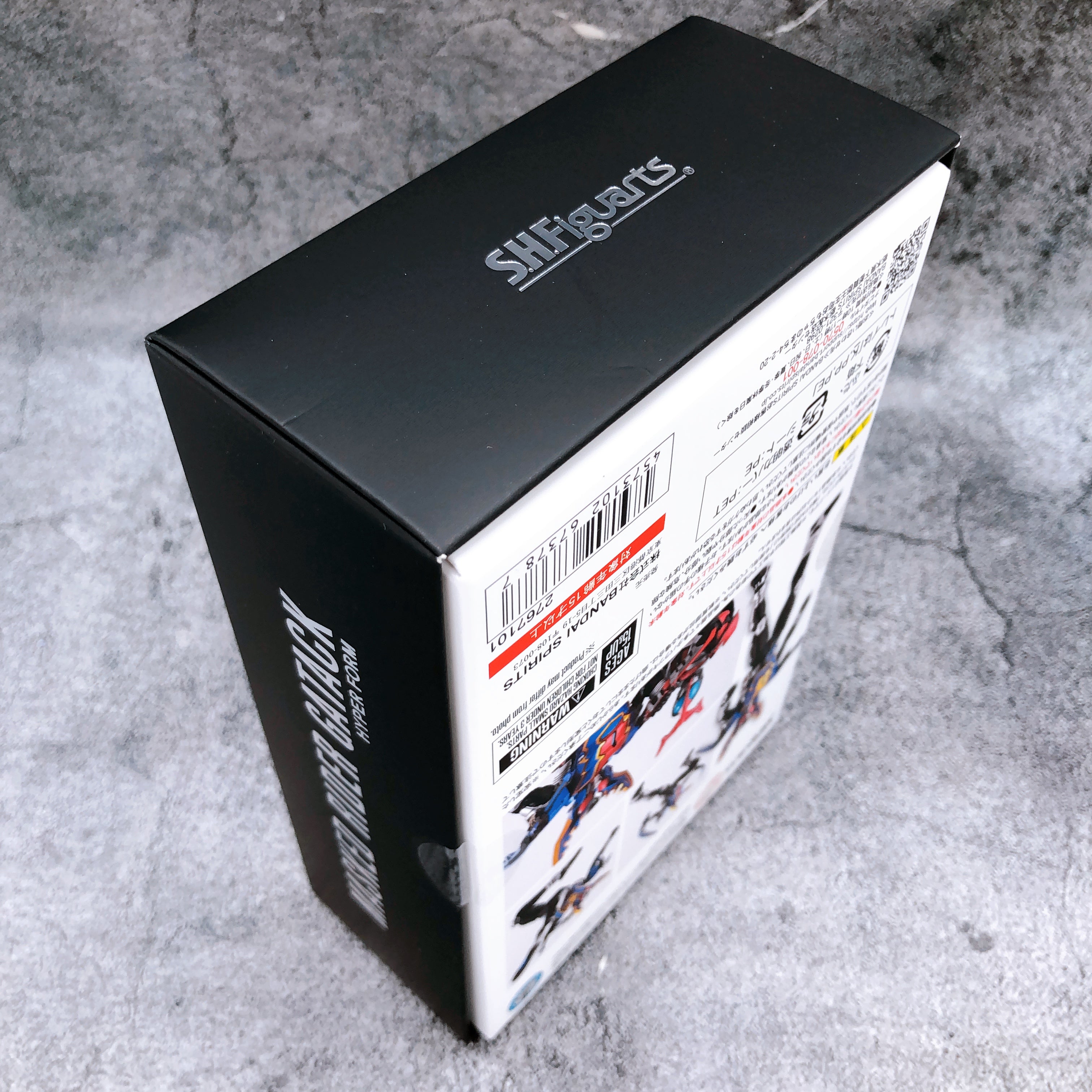 S.H.Figuarts Shinkocchou Seihou Kamen Rider Gatack Hyper Form Action Figure