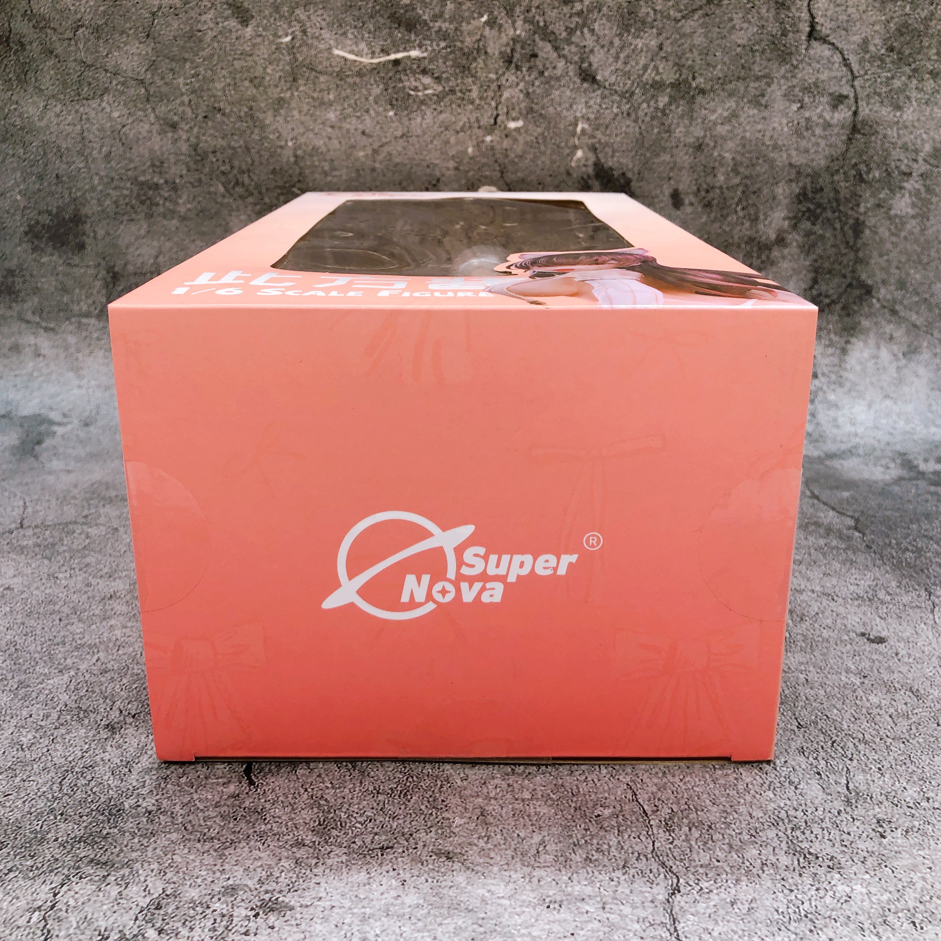 Manga Artist Imprisoned by a High School Girl Konata-chan 1/6 Figure Super Nova