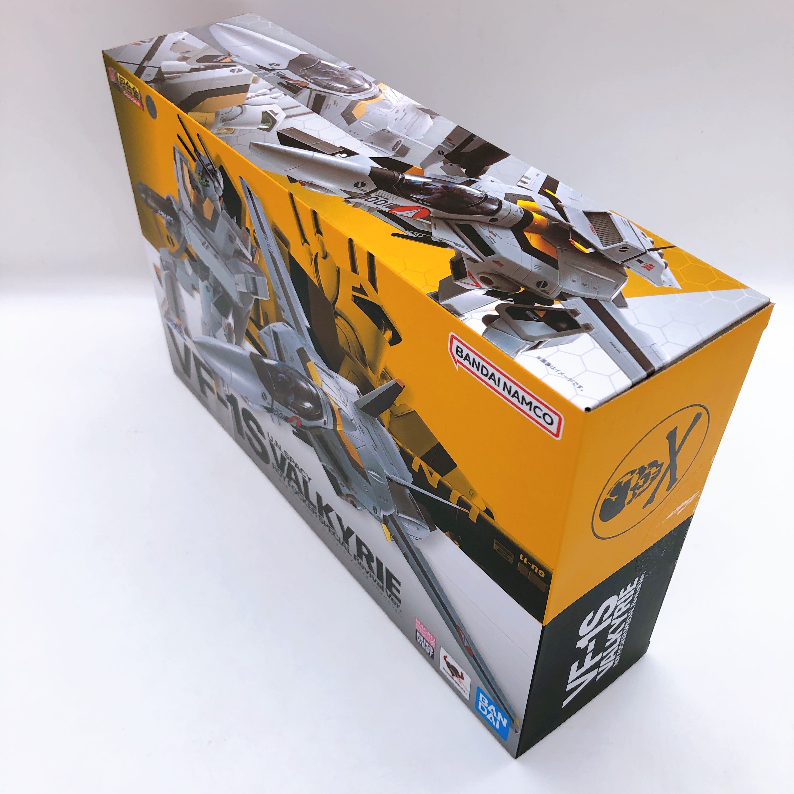 DX Chogokin Macross VF-1S Valkyrie Roy Focker Special Revival Ver. Action Figure