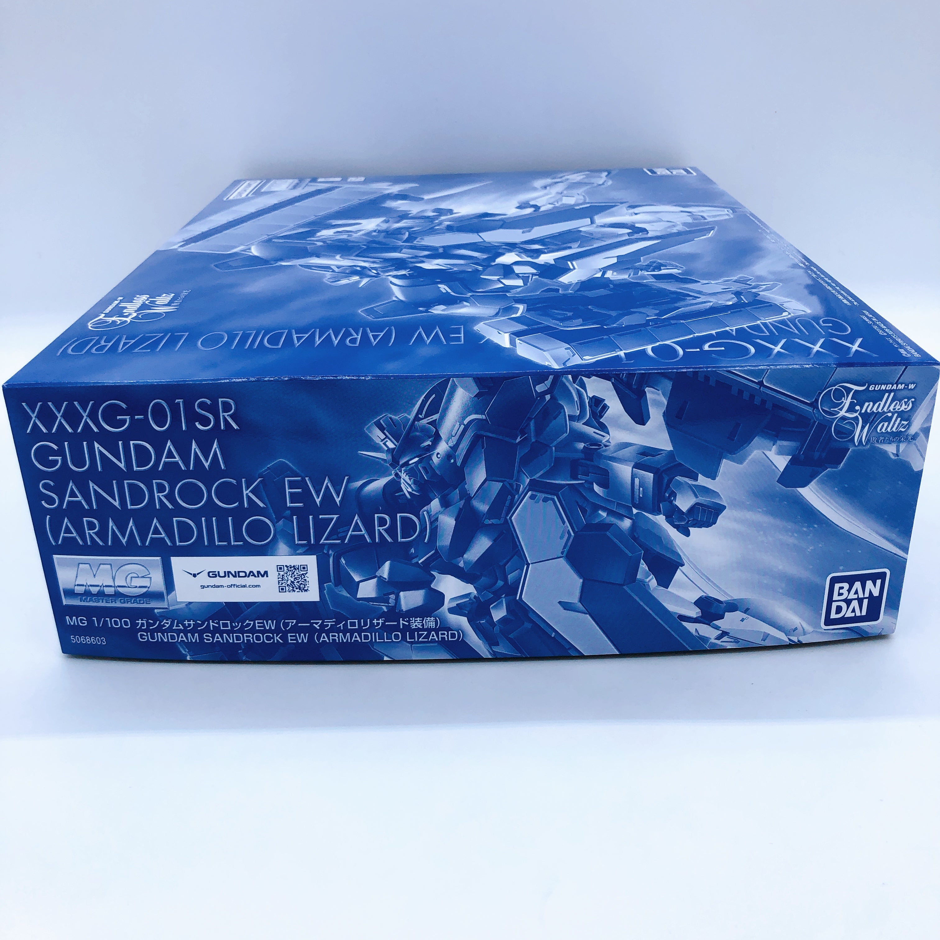 MG 1/100 Gundam Sandrock EW Armadillo Lizard XXXG-01SR Model Kit Premium Bandai
