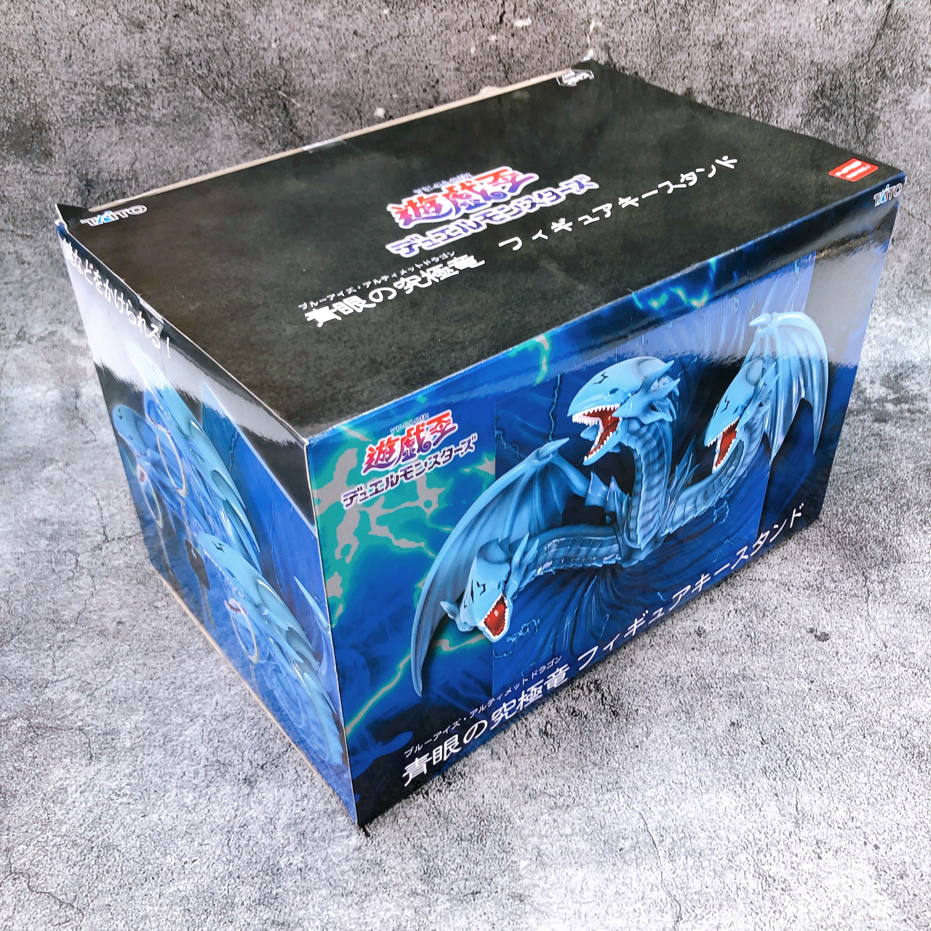 Yu-Gi-Oh! Blue-Eyes Ultimate Dragon Figure Key stand Taito Japan AUTHENTIC NEW