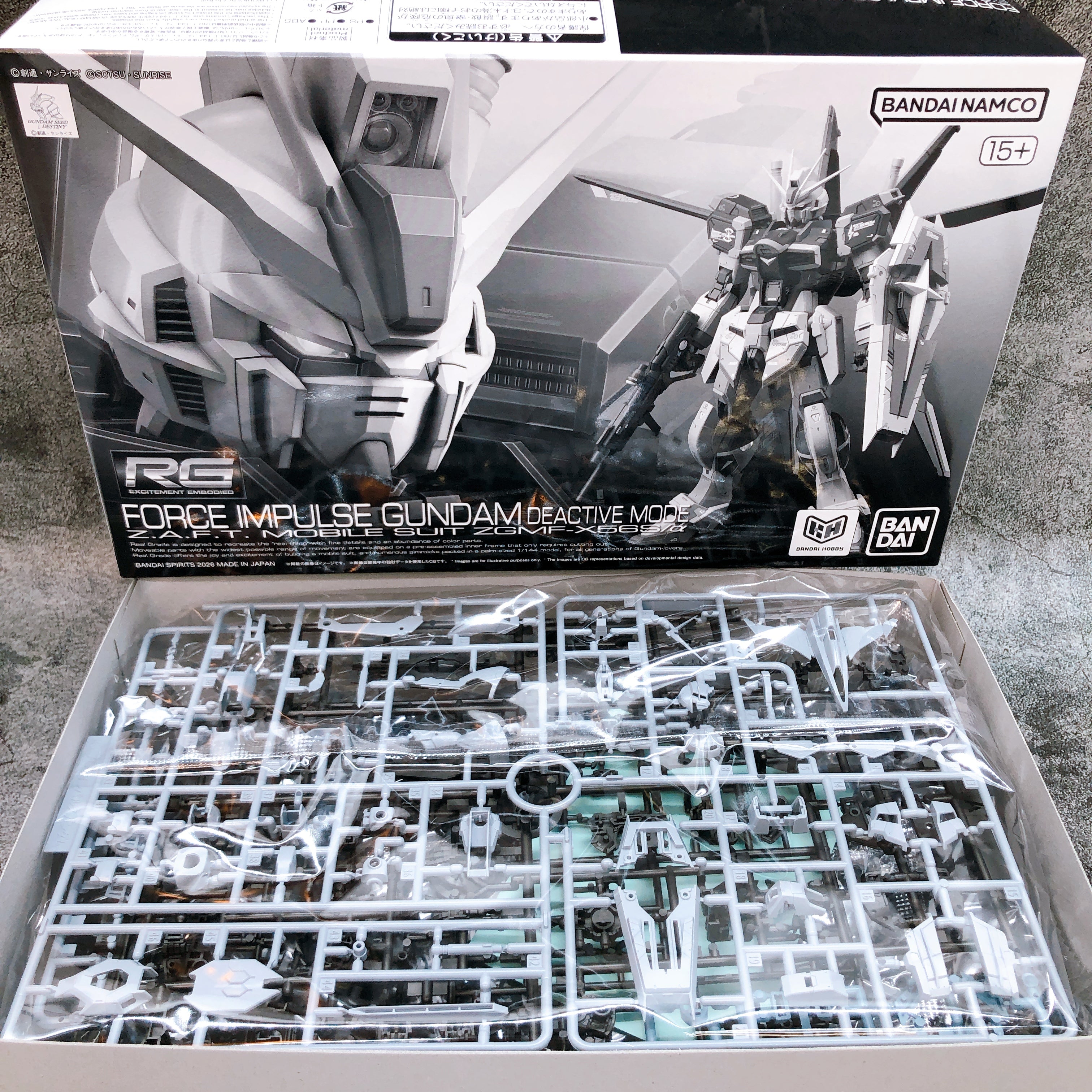 RG 1/144 Force Impulse Gundam Deactive Mode Model Kit 15+ Premium Bandai Japan